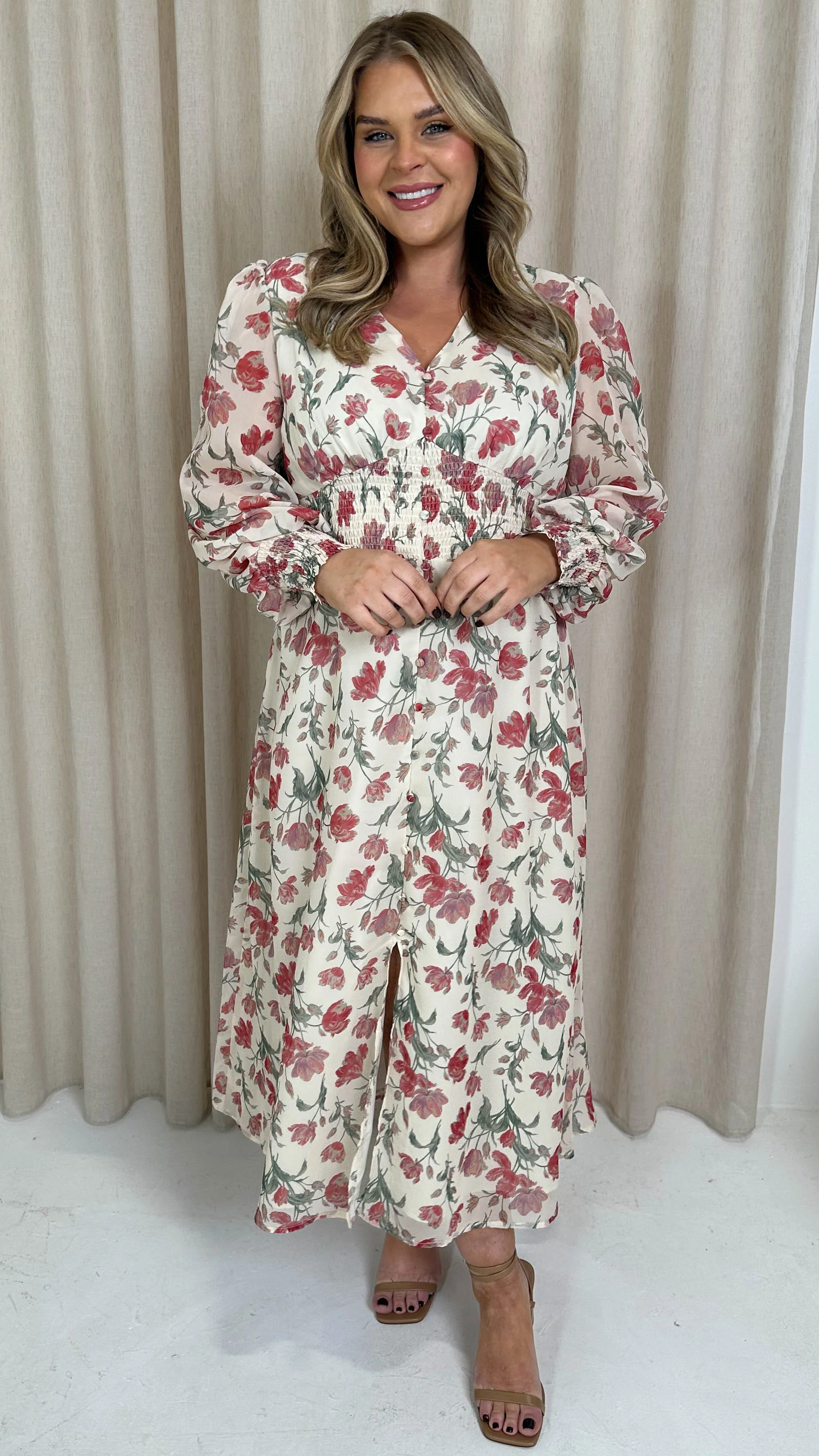 CurveWow Button Front Maxi Dress Ivory Floral - Image 3