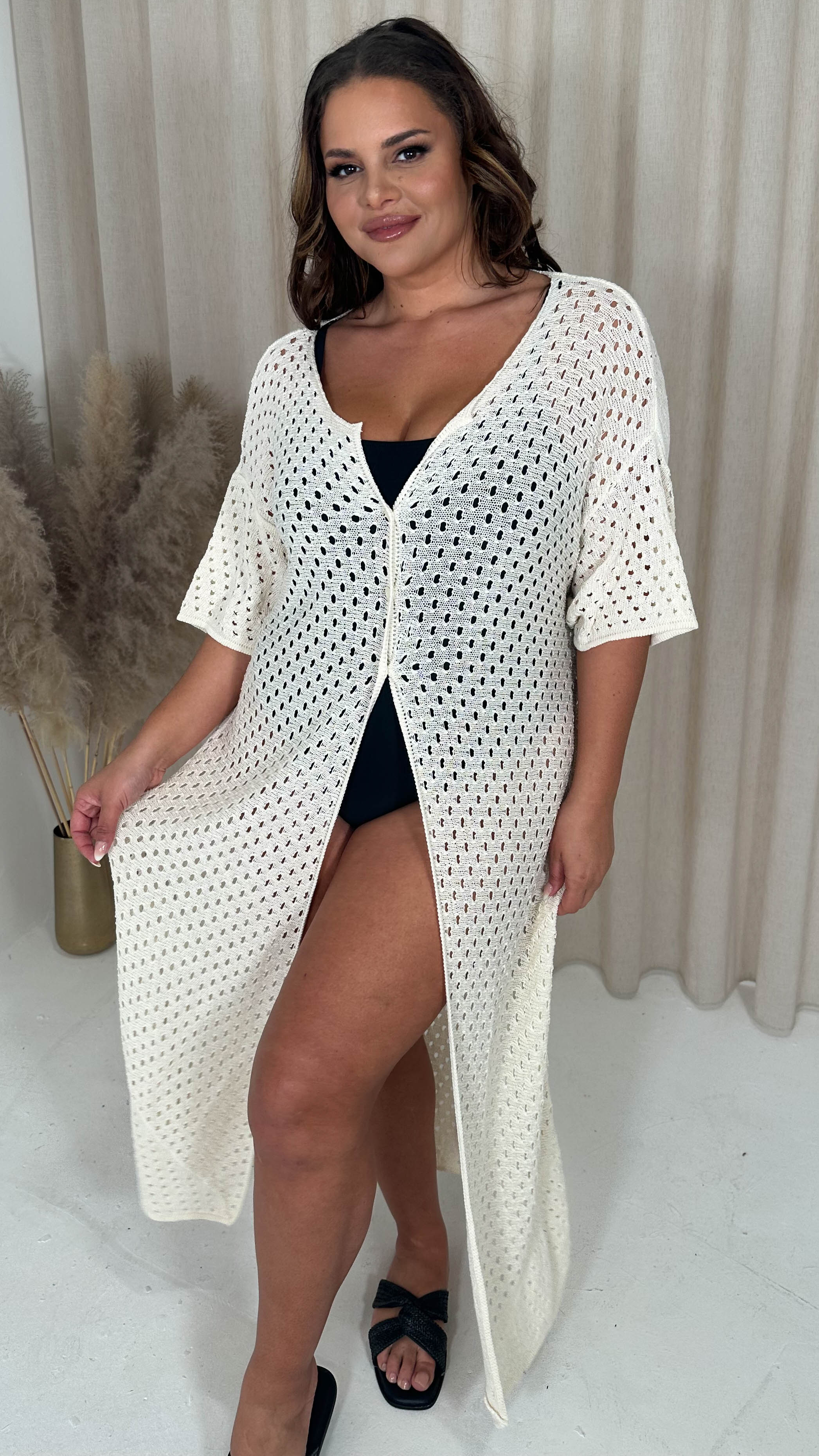 CurveWow Crochet Knitted Cardigan Oatmeal - Image 2