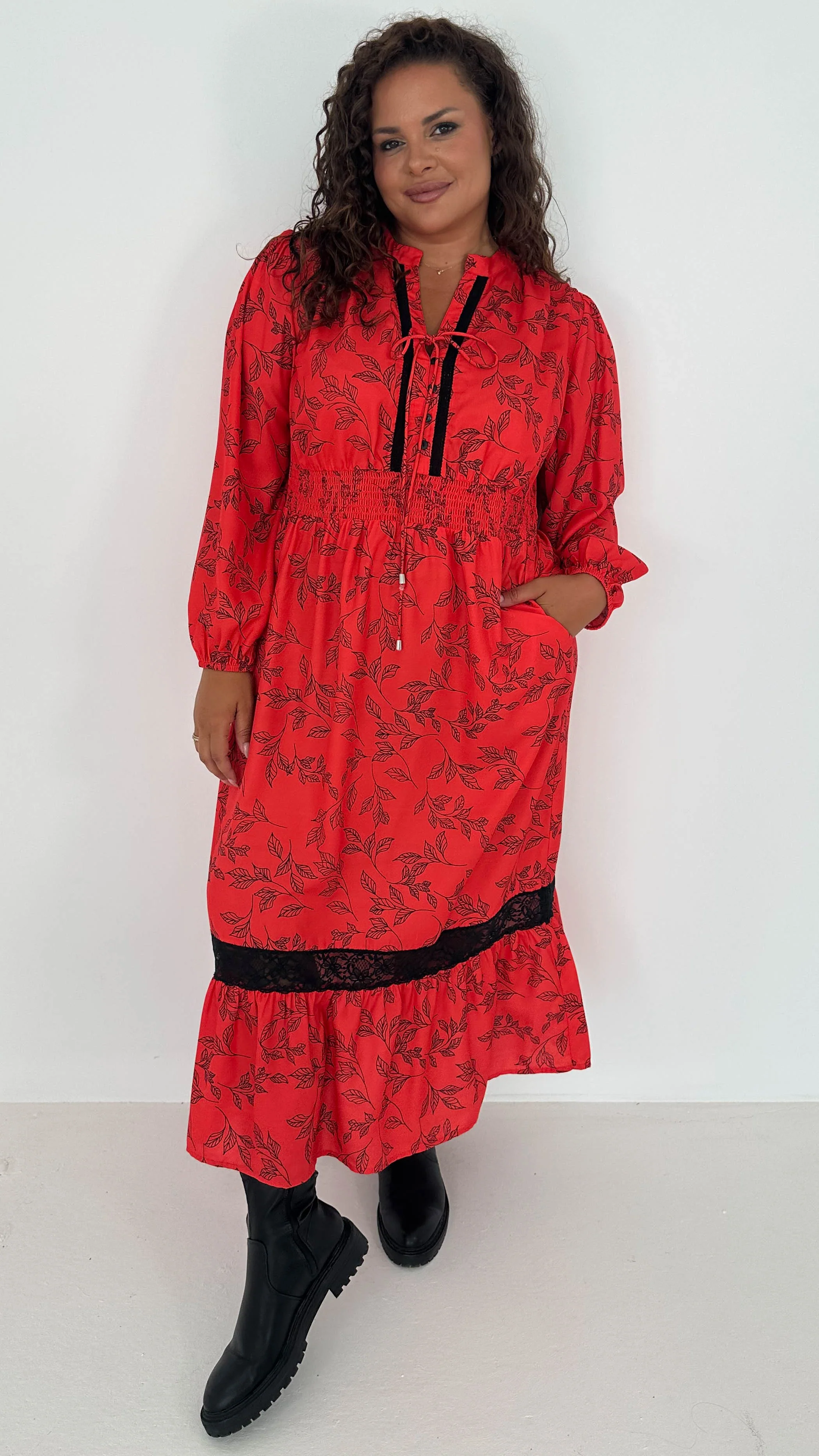 CurveWow Lace Insert Printed Midi Dress Red Leaf - Image 3
