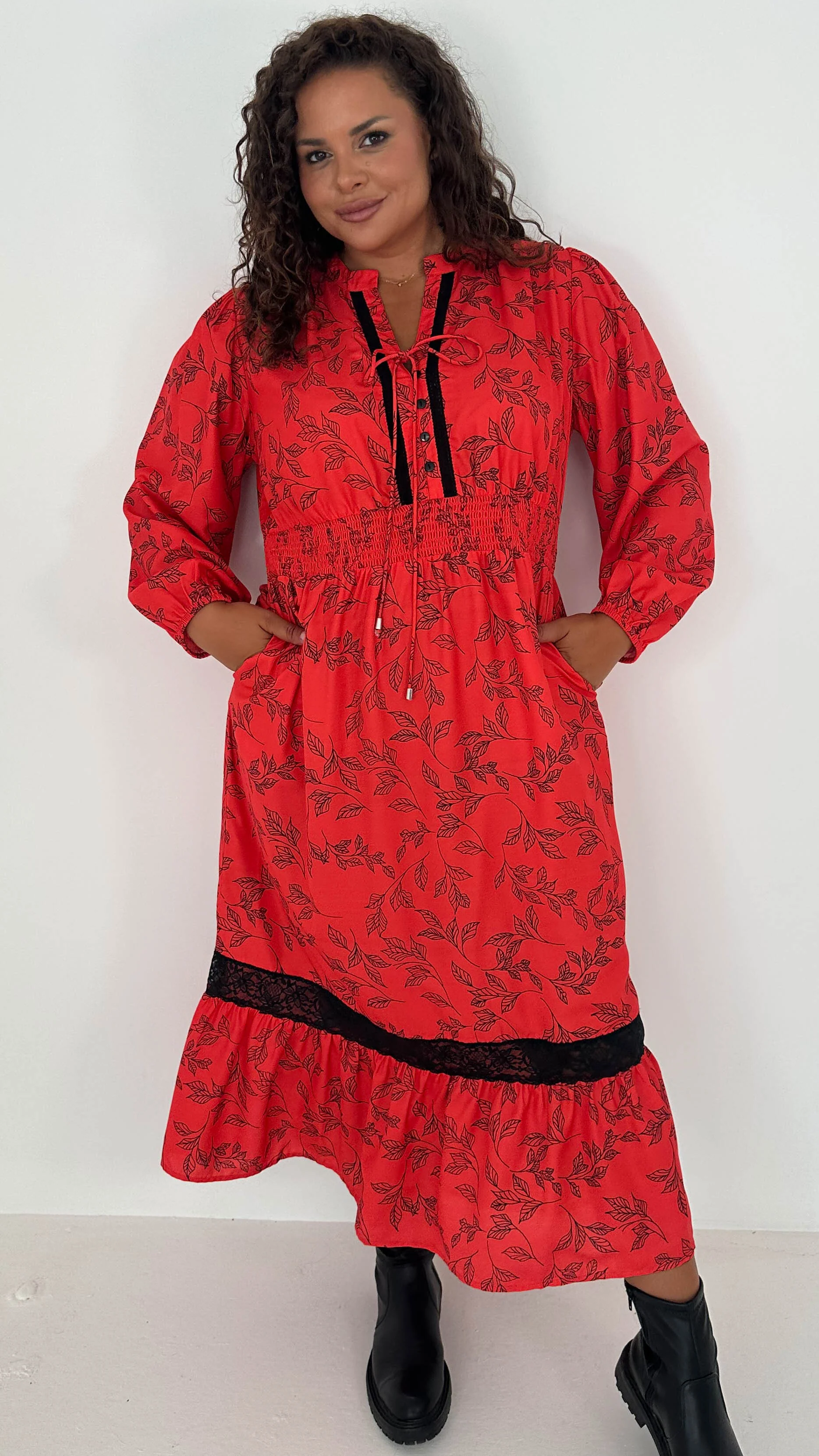 CurveWow Lace Insert Printed Midi Dress Red Leaf - Image 4