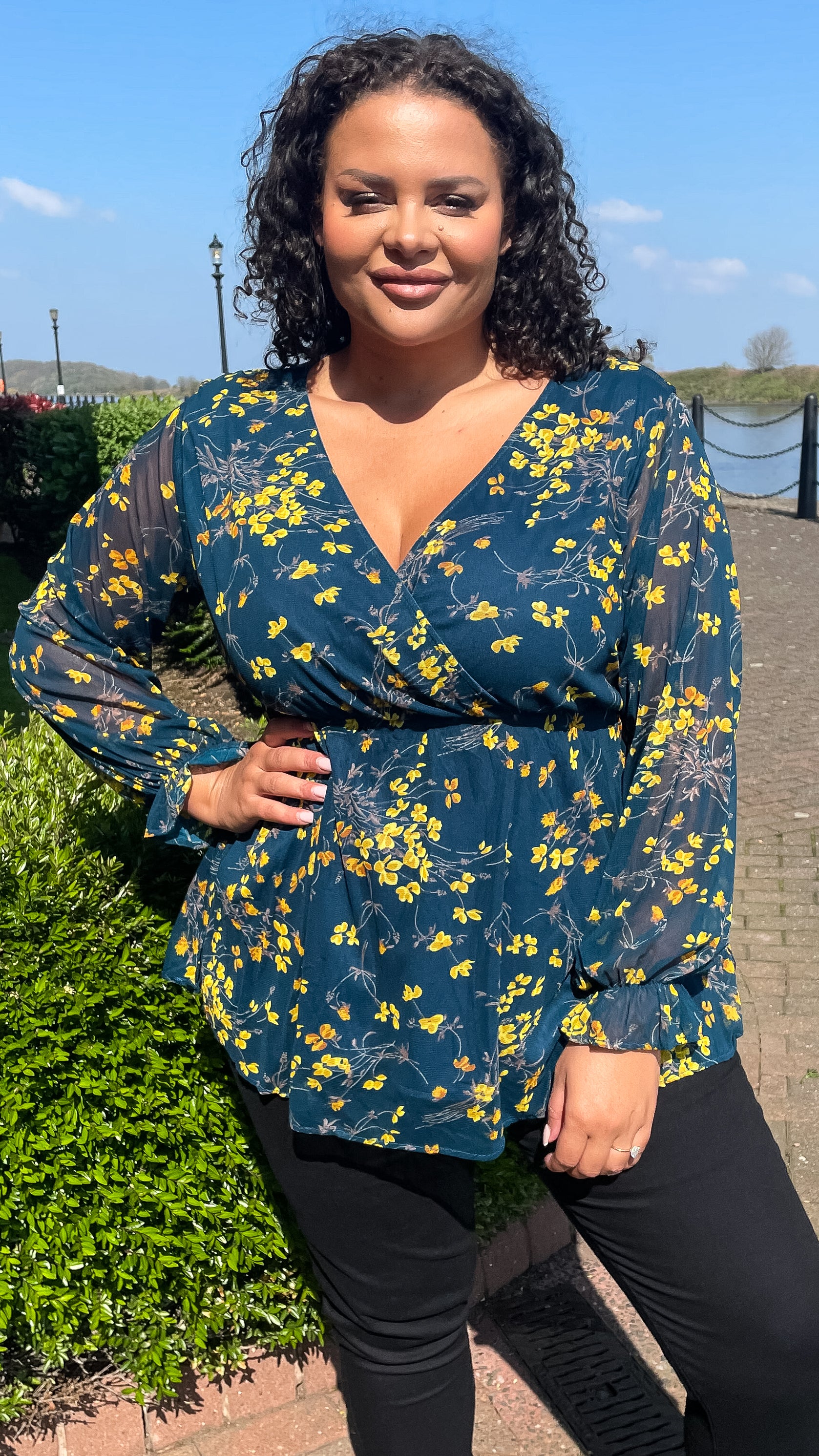 CurveWow Mesh Sleeve Wrap Top Navy Yellow Floral - Image 3