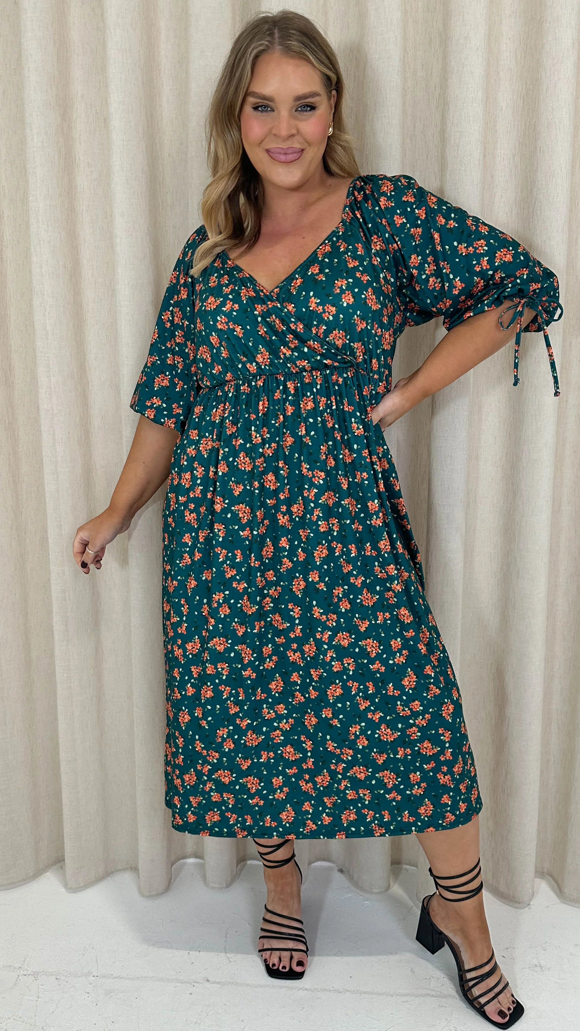 CurveWow Wrap 3/4 Balloon Sleeve Dress Green Floral - Image 3