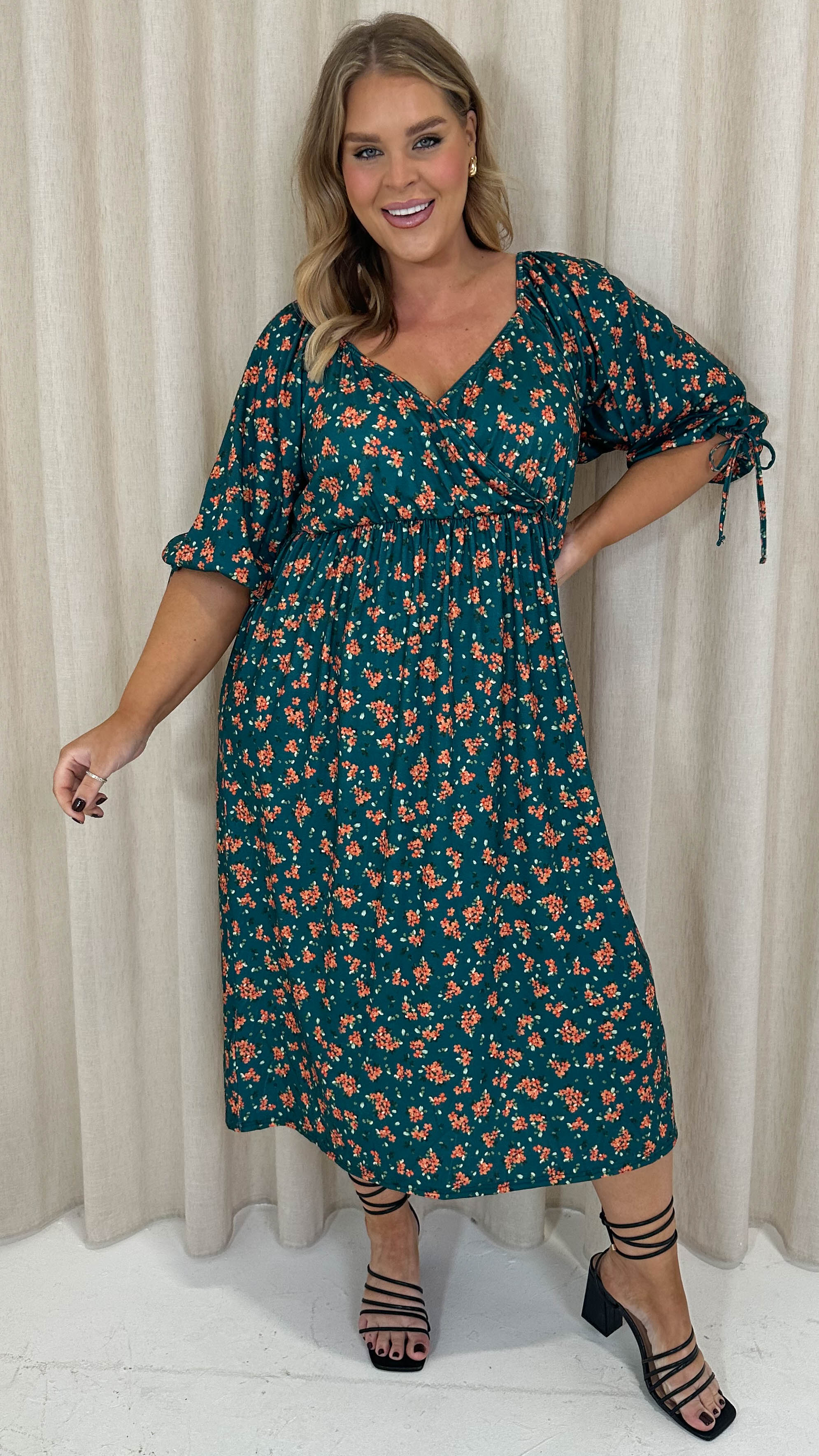 CurveWow Wrap 3/4 Balloon Sleeve Dress Green Floral - Image 4