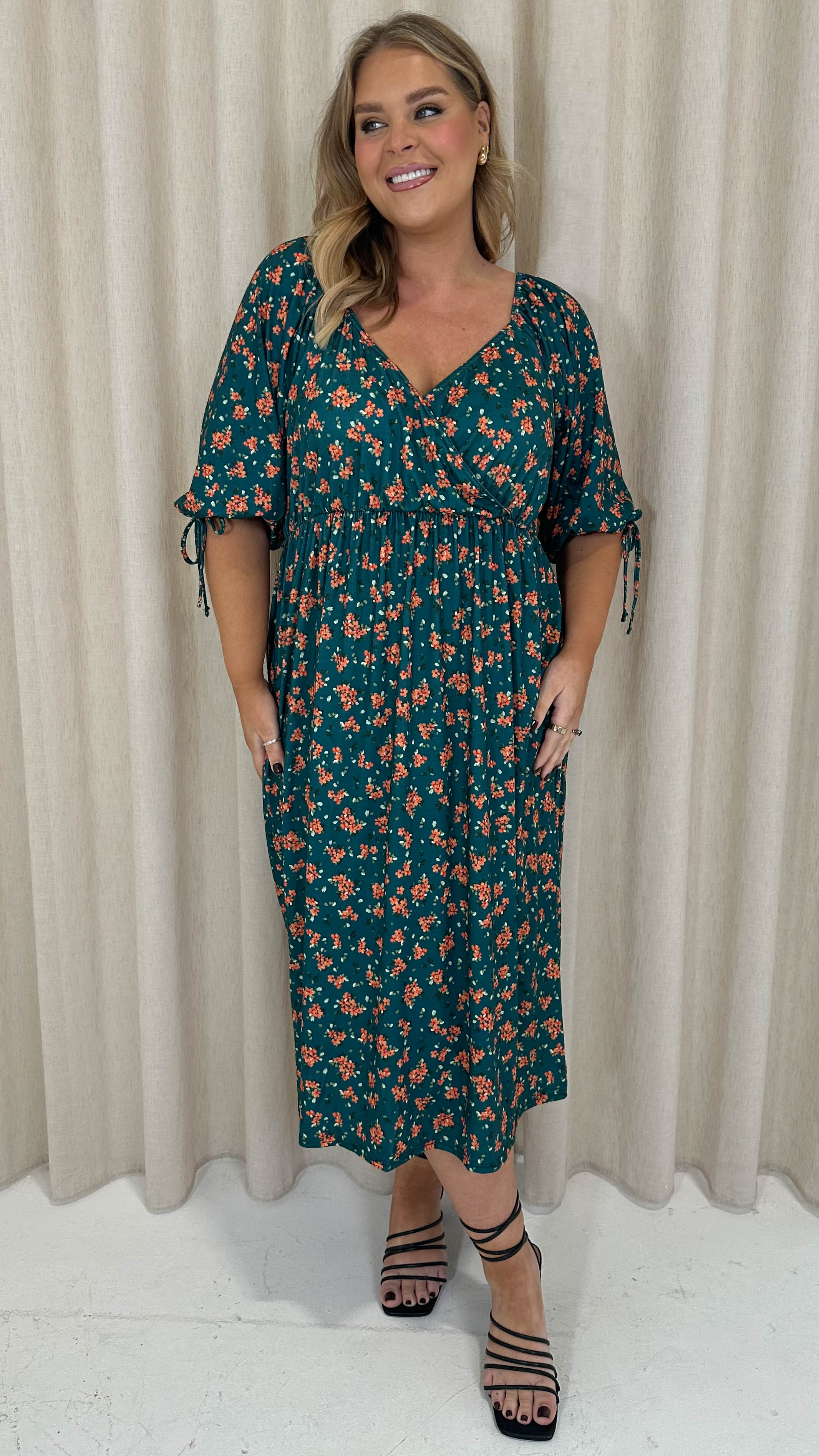 CurveWow Wrap 3/4 Balloon Sleeve Dress Green Floral - Image 5