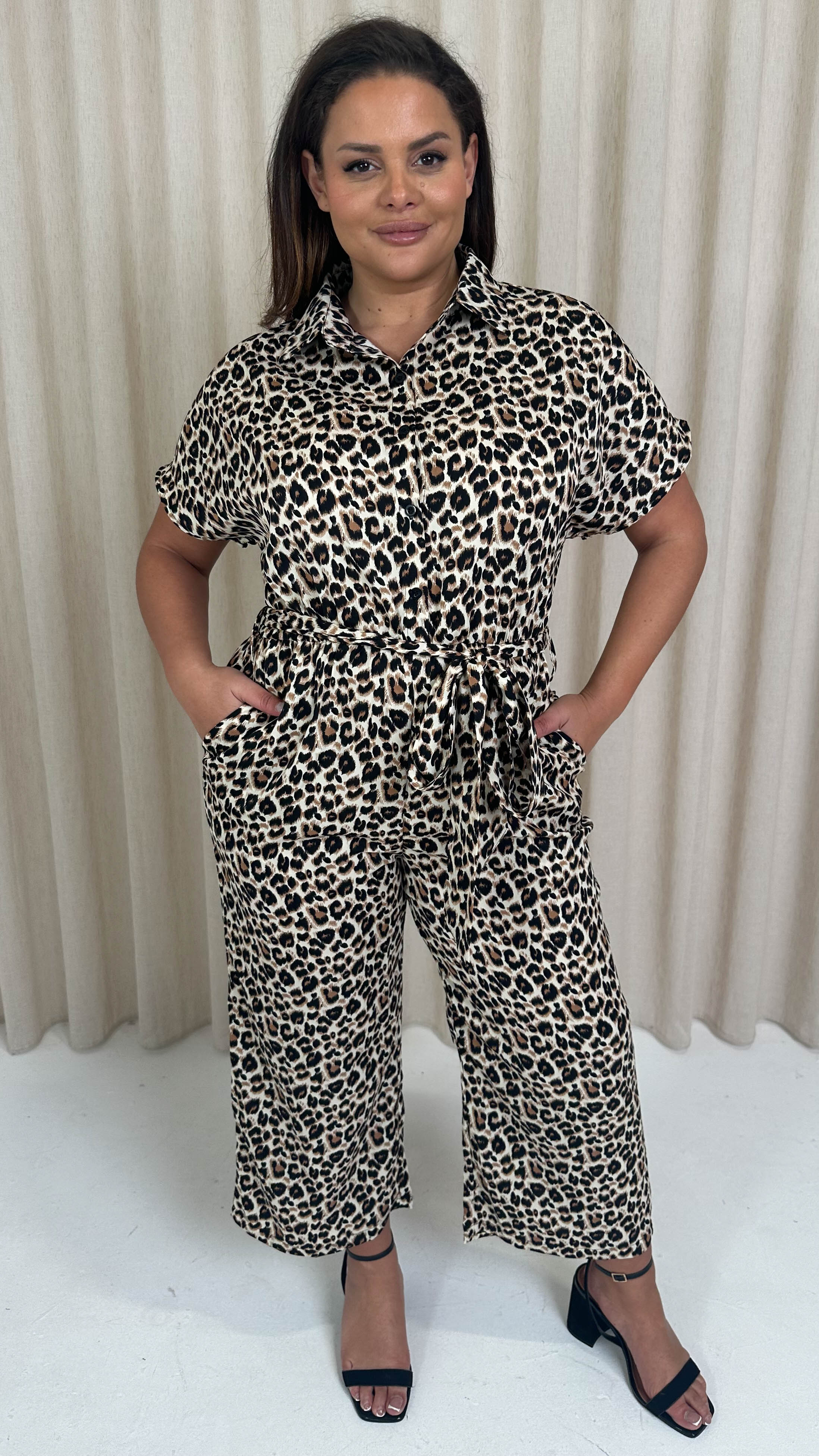 CurveWow Utility Jumpsuit Animal Print - Image 3