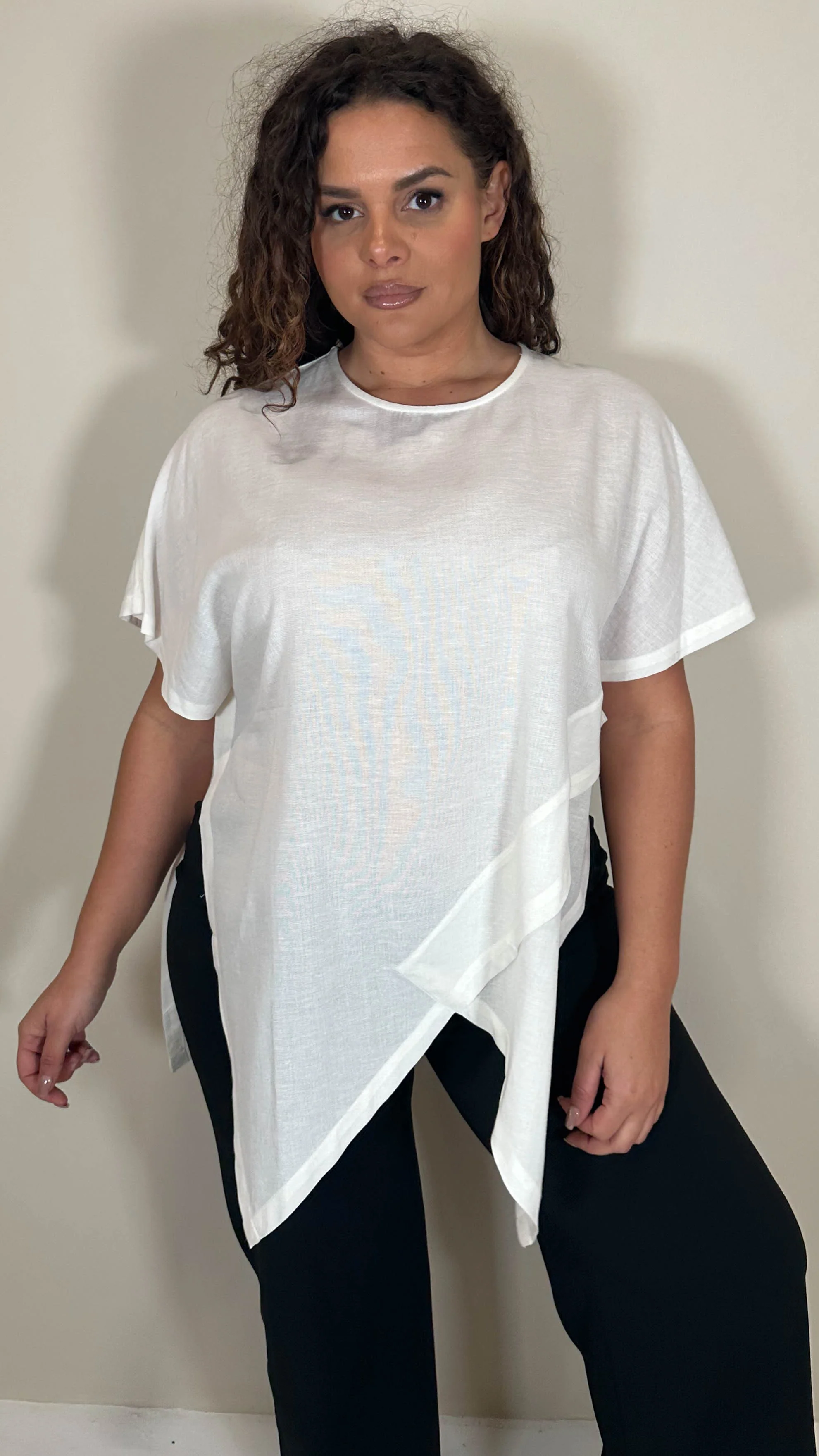CurveWow Asymmetric Top White - Image 5