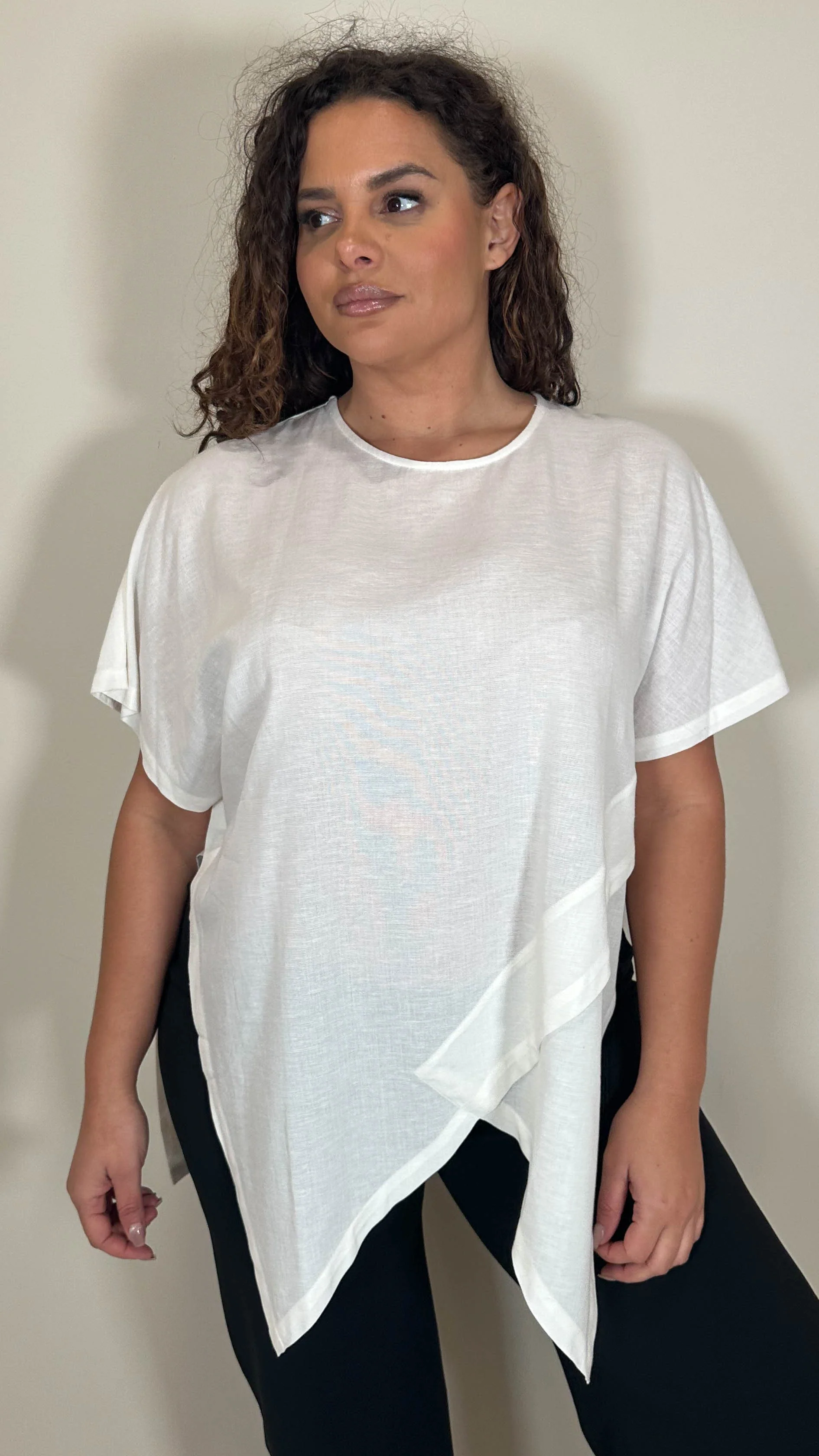 CurveWow Asymmetric Top White - Image 6