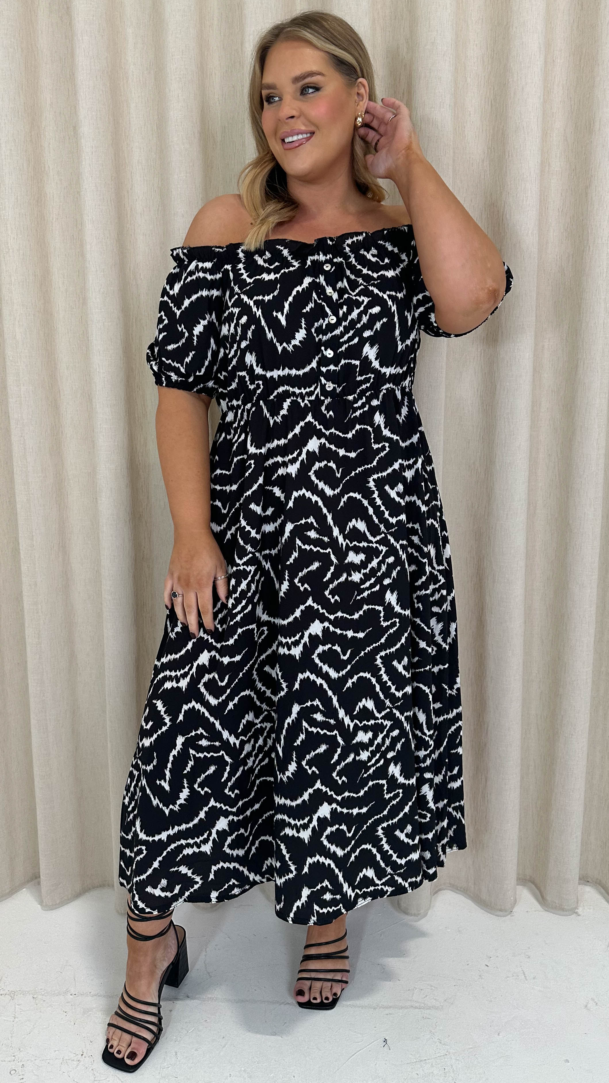 CurveWow Bardot Midi Dress Printed Mono Aztec - Image 3