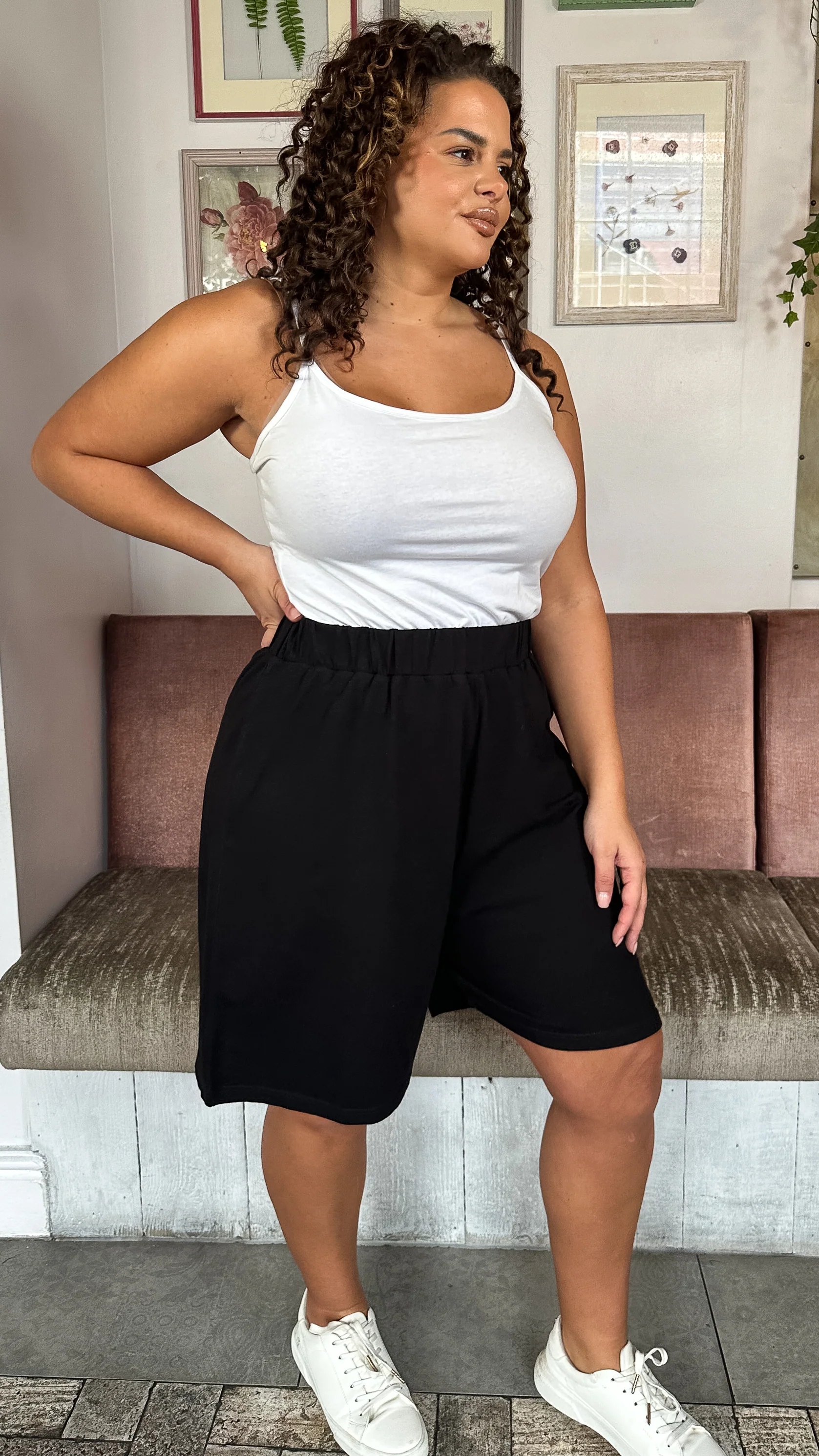 CurveWow Basic Pull On Shorts Black - Image 2