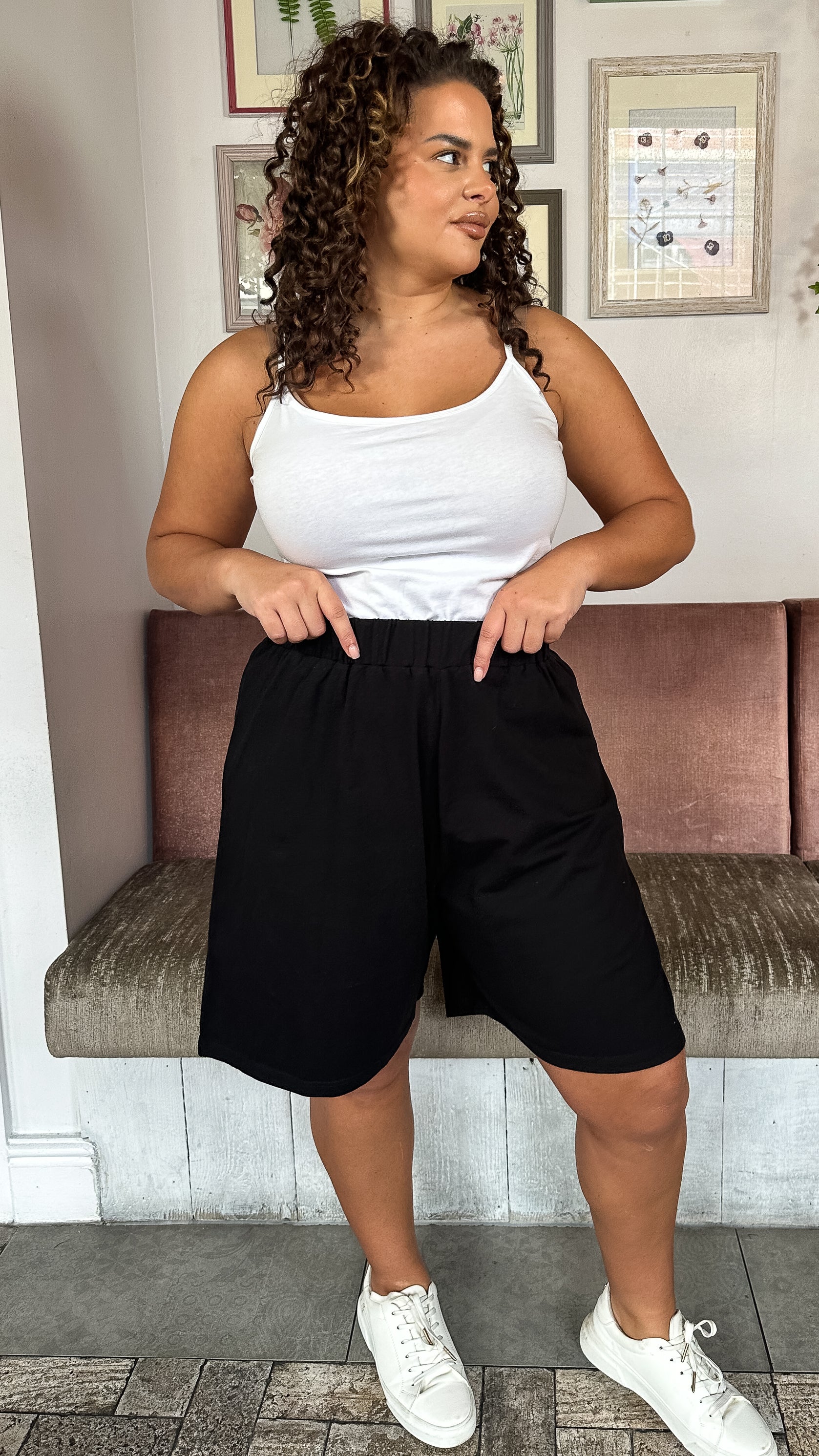 CurveWow Basic Pull On Shorts Black - Image 4