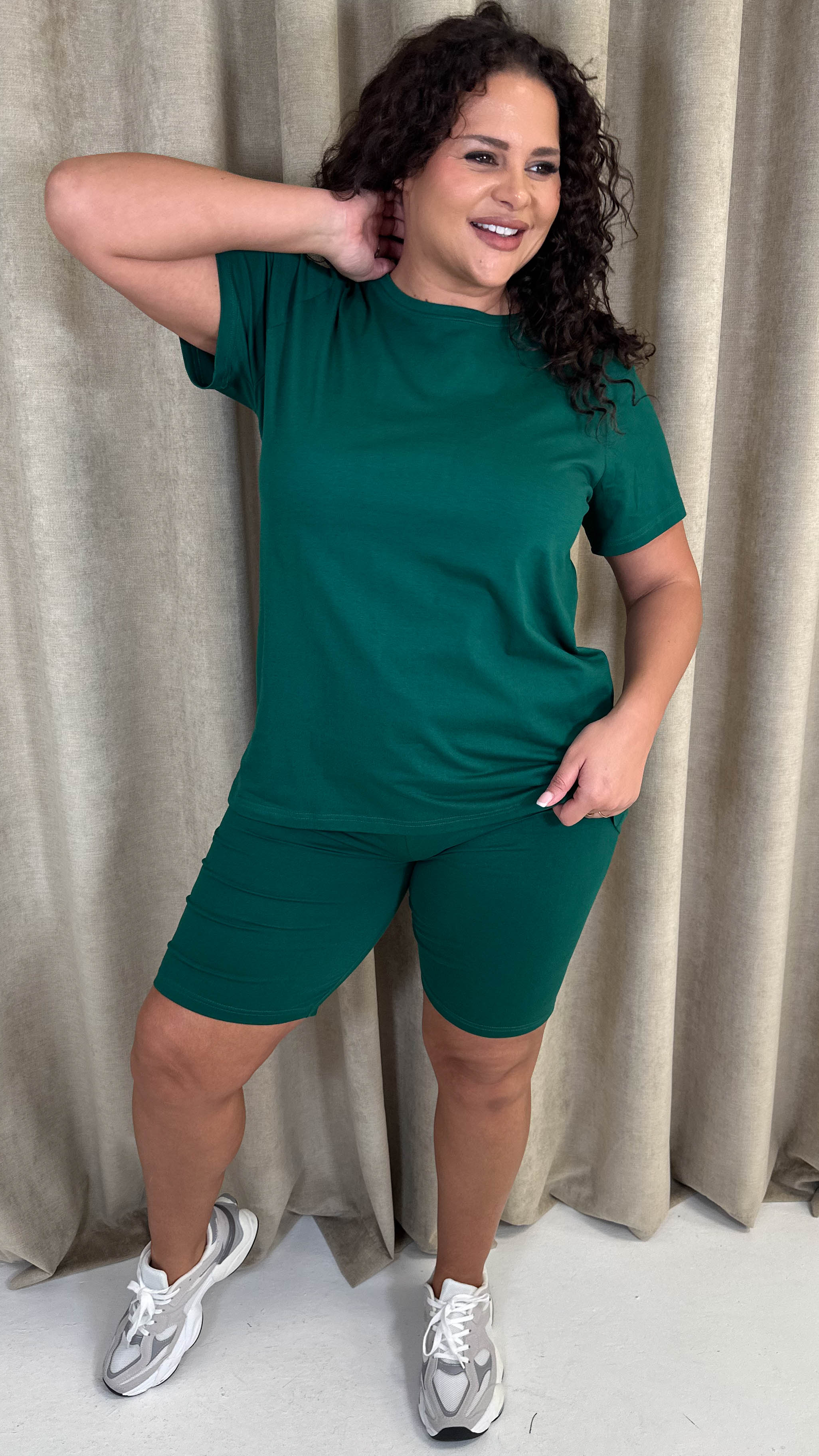 CurveWow Basic T-Shirt & Cycle Short Set Forest Green - Image 3