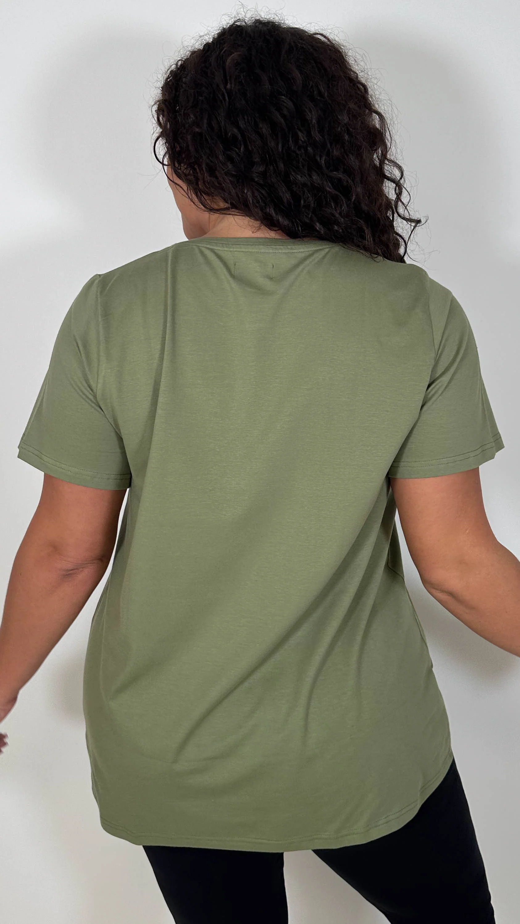 CurveWow Basic T-Shirt Khaki - Image 8