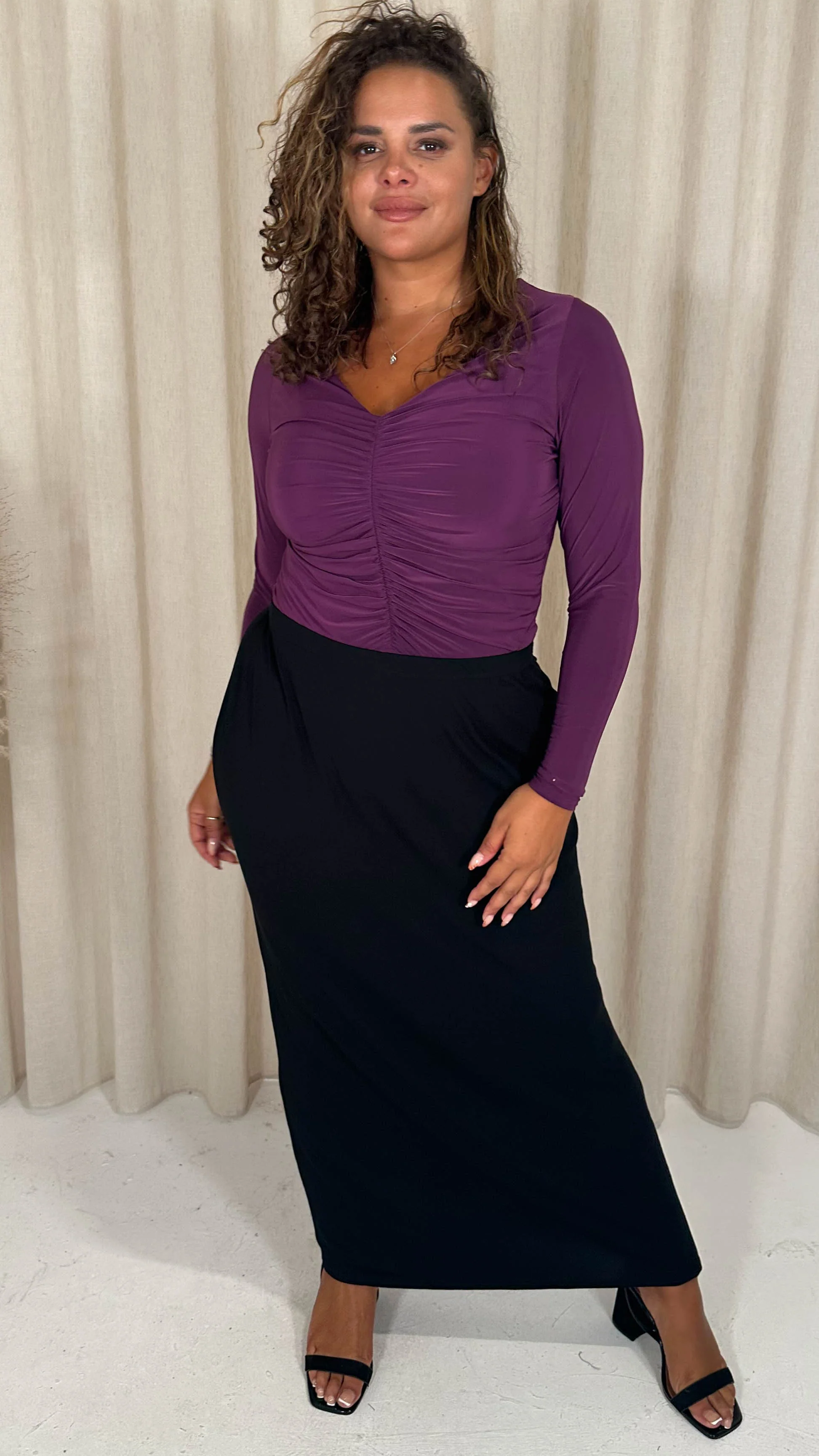 CurveWow Basic Tube Maxi Skirt Black - Image 3