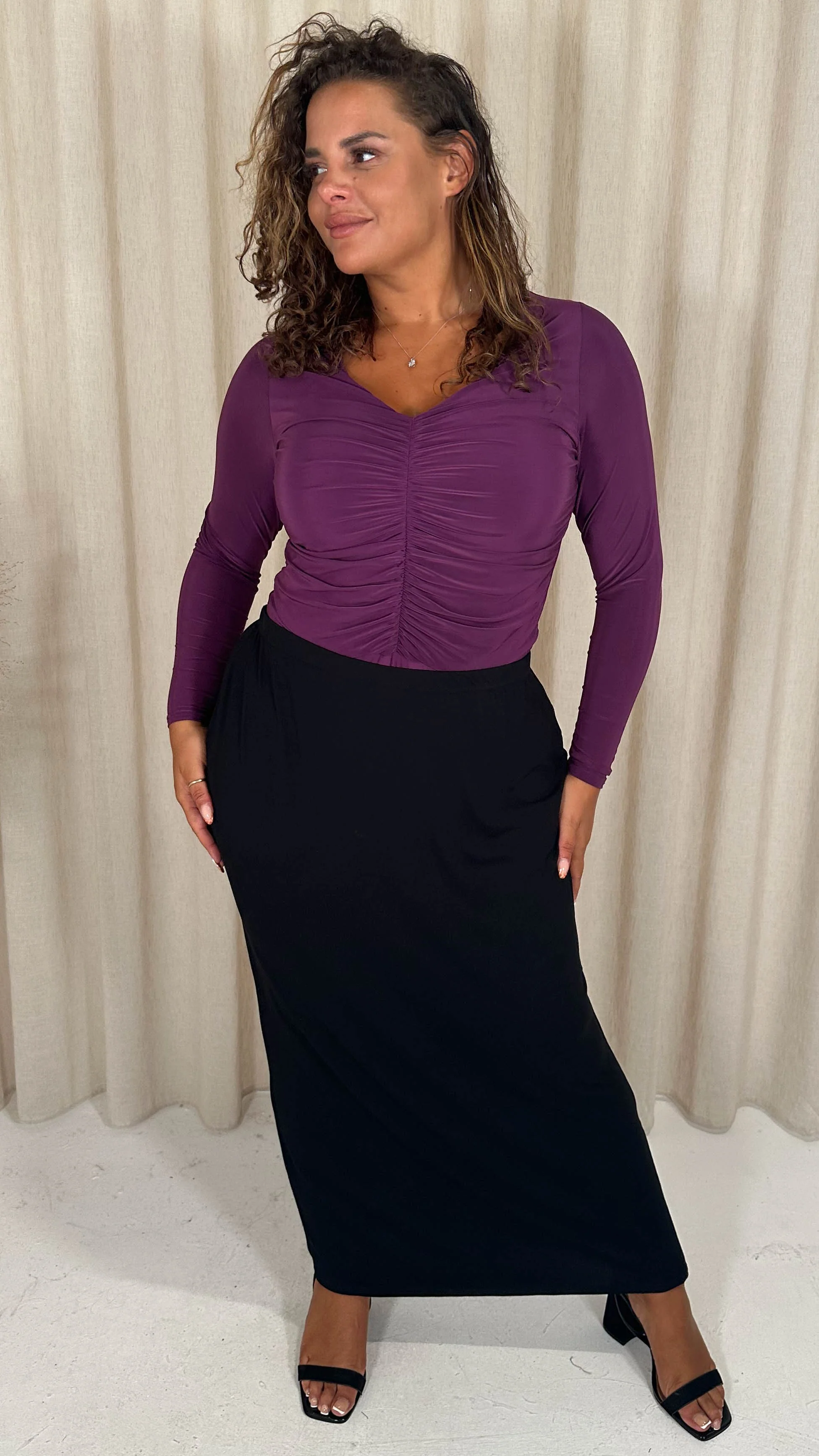 CurveWow Basic Tube Maxi Skirt Black - Image 4