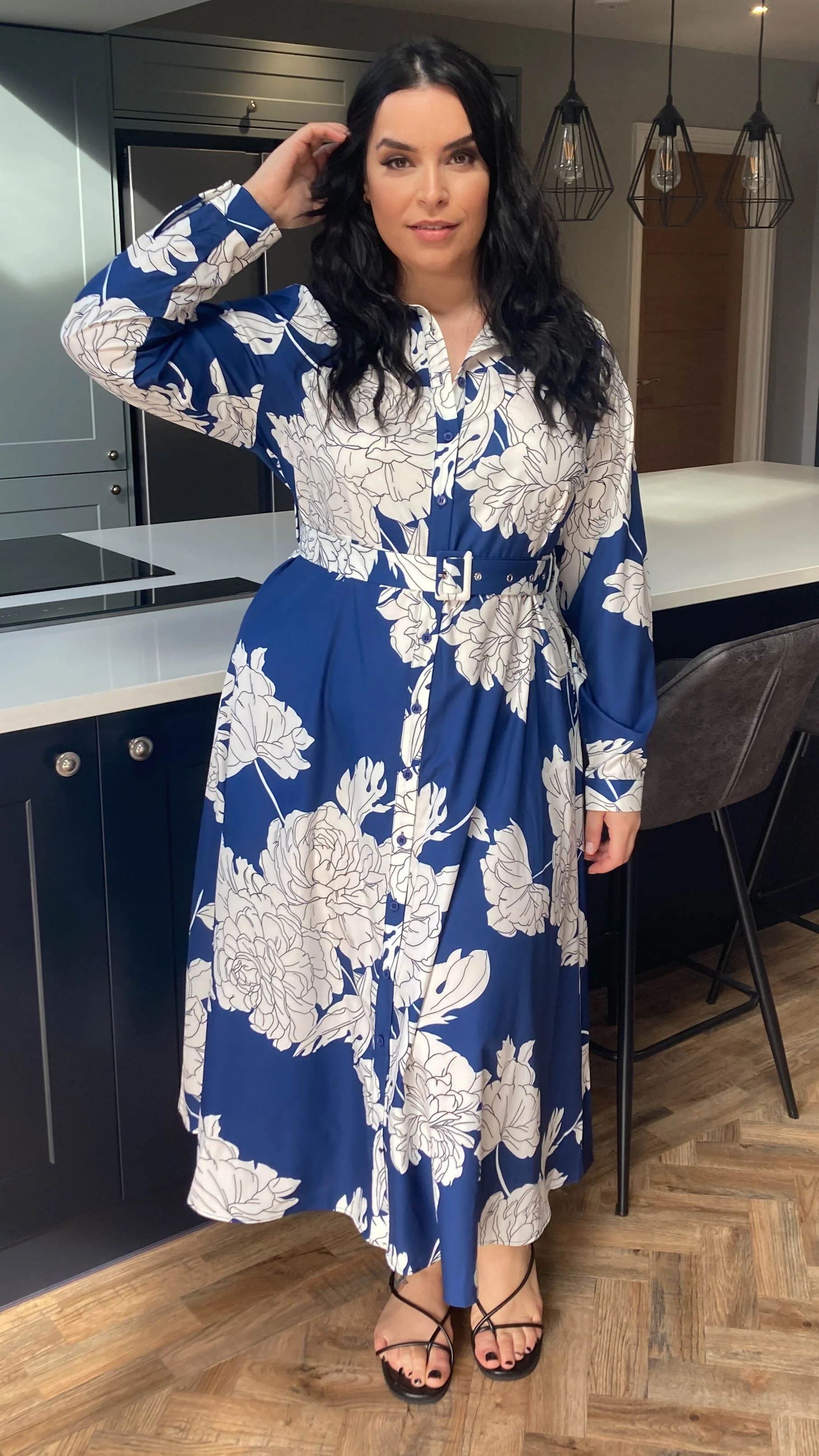 CurveWow Belted Shirt Dress Navy Floral - Image 5