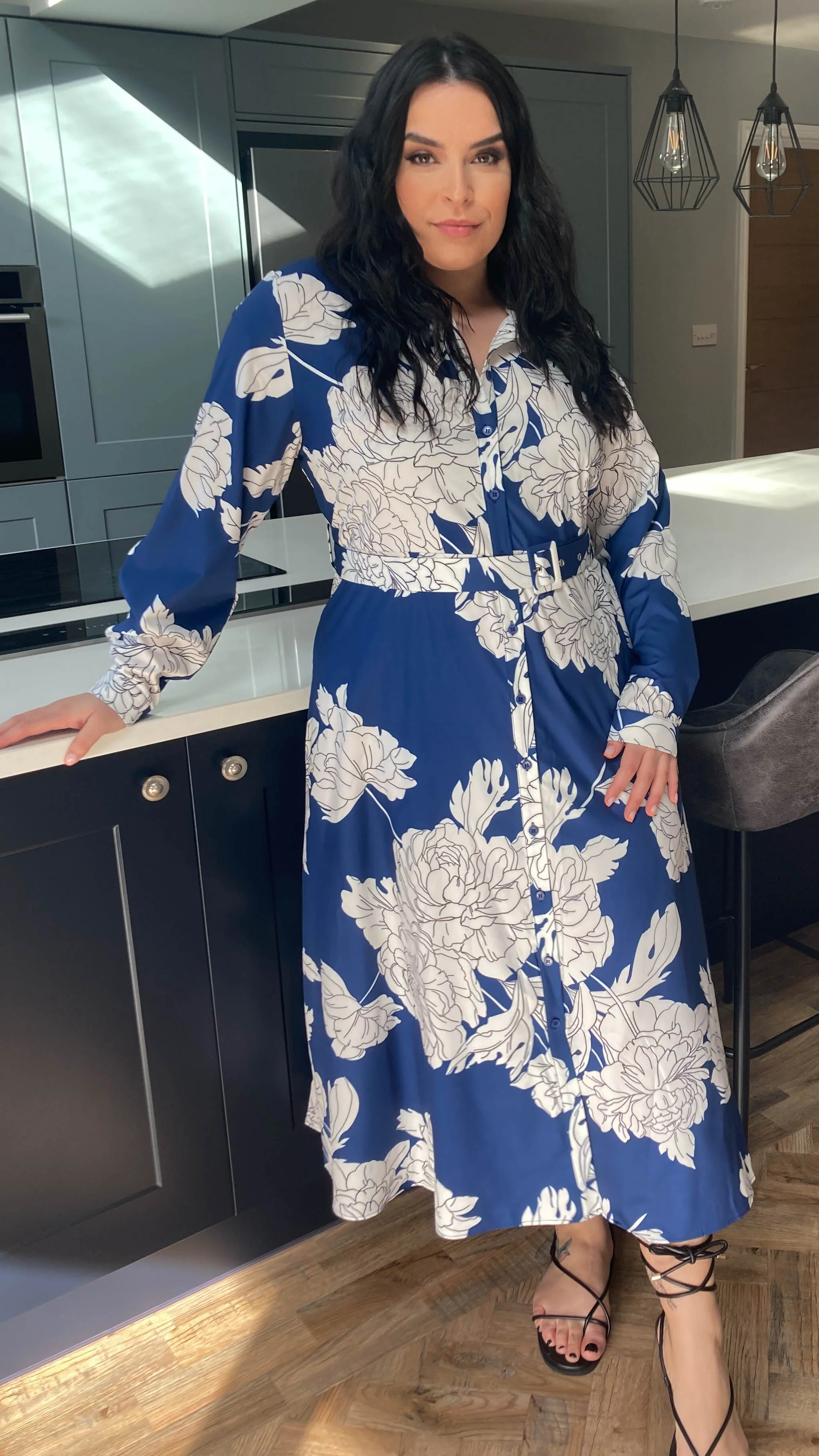 CurveWow Belted Shirt Dress Navy Floral - Image 7