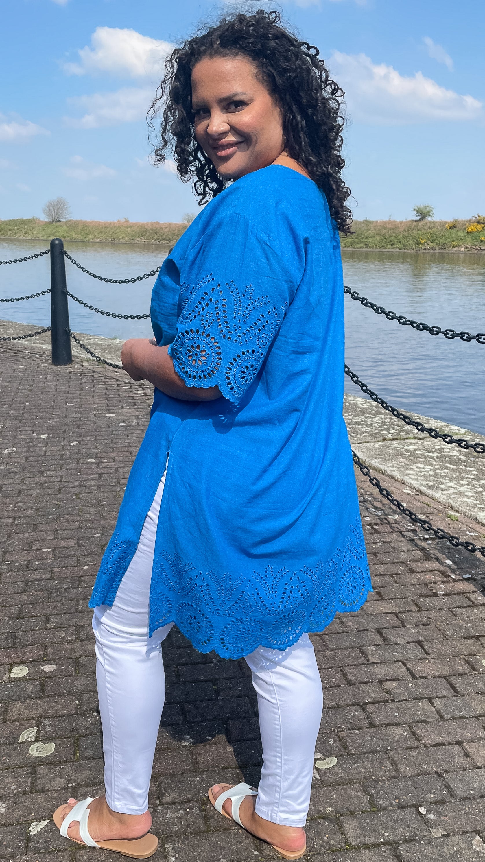 CurveWow Blue Broderie Side Split Tunic - Image 2