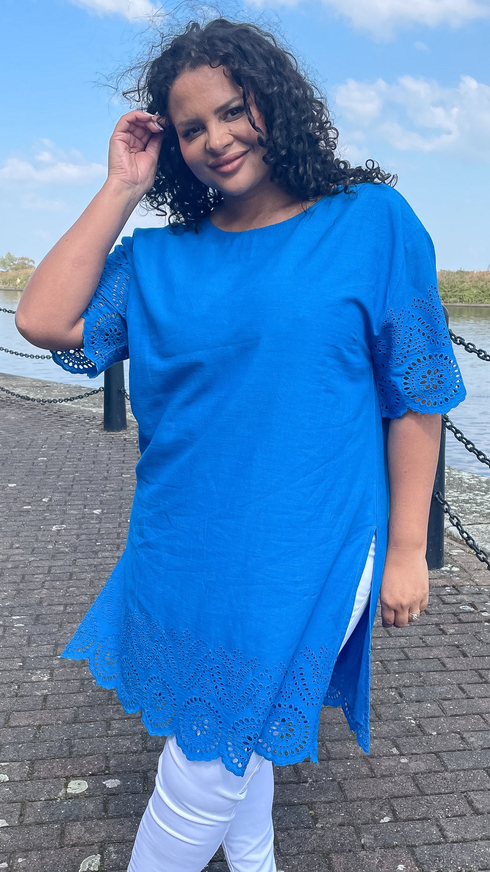 CurveWow Blue Broderie Side Split Tunic - Image 4