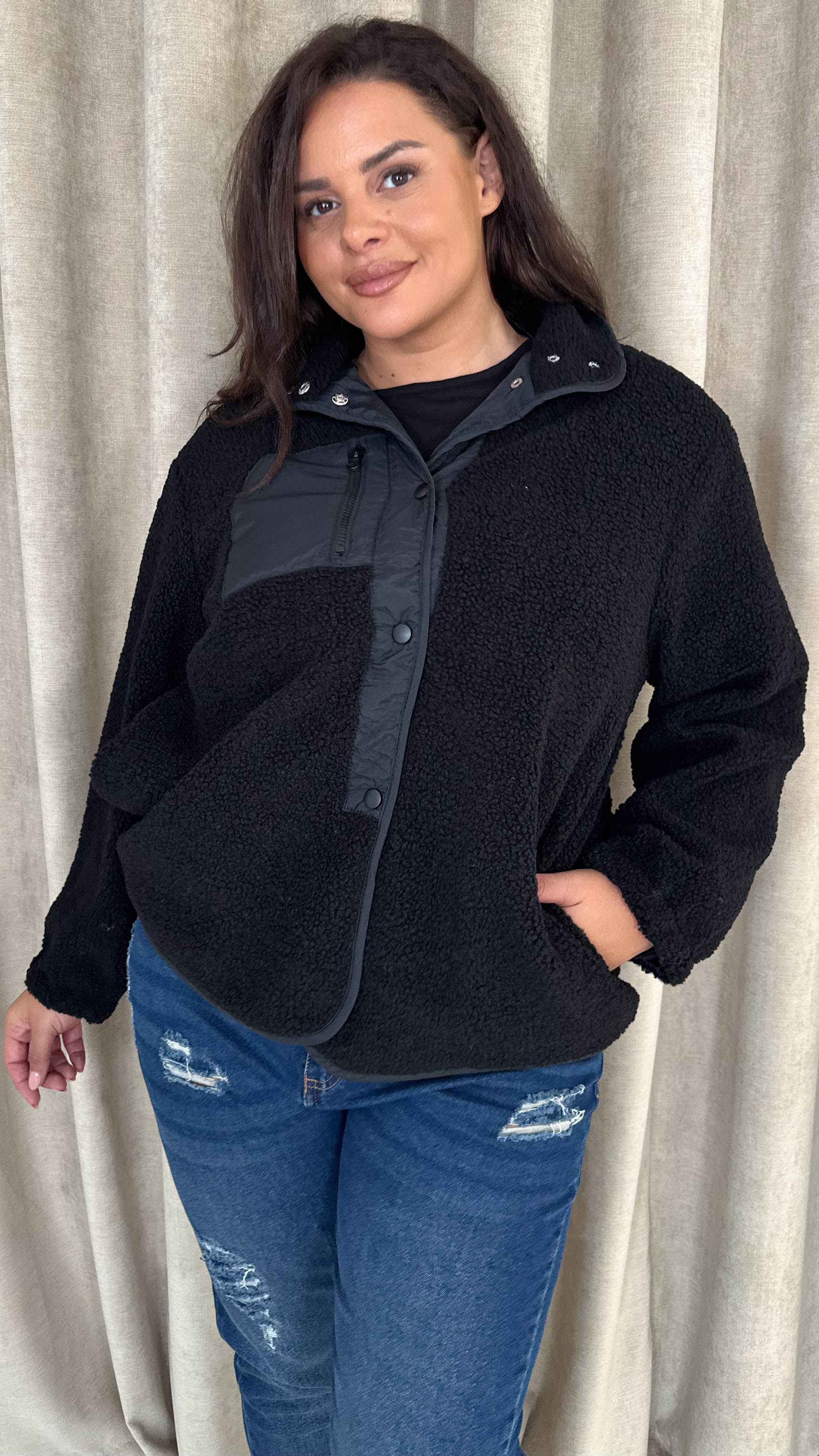 CurveWow Borg Teddy Jacket Black - Image 2