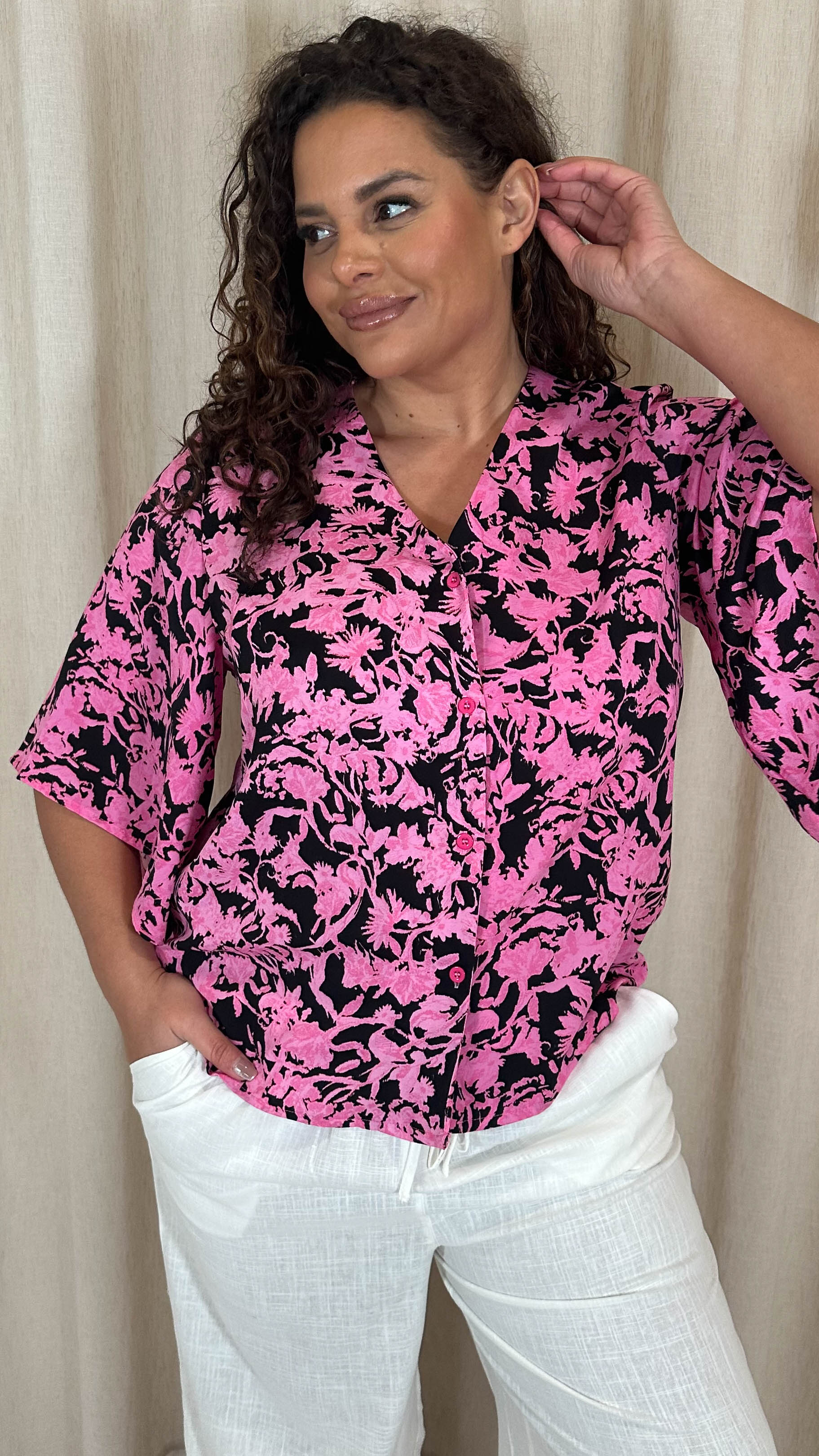 CurveWow Button Front Top Black/Pink Floral - Image 3