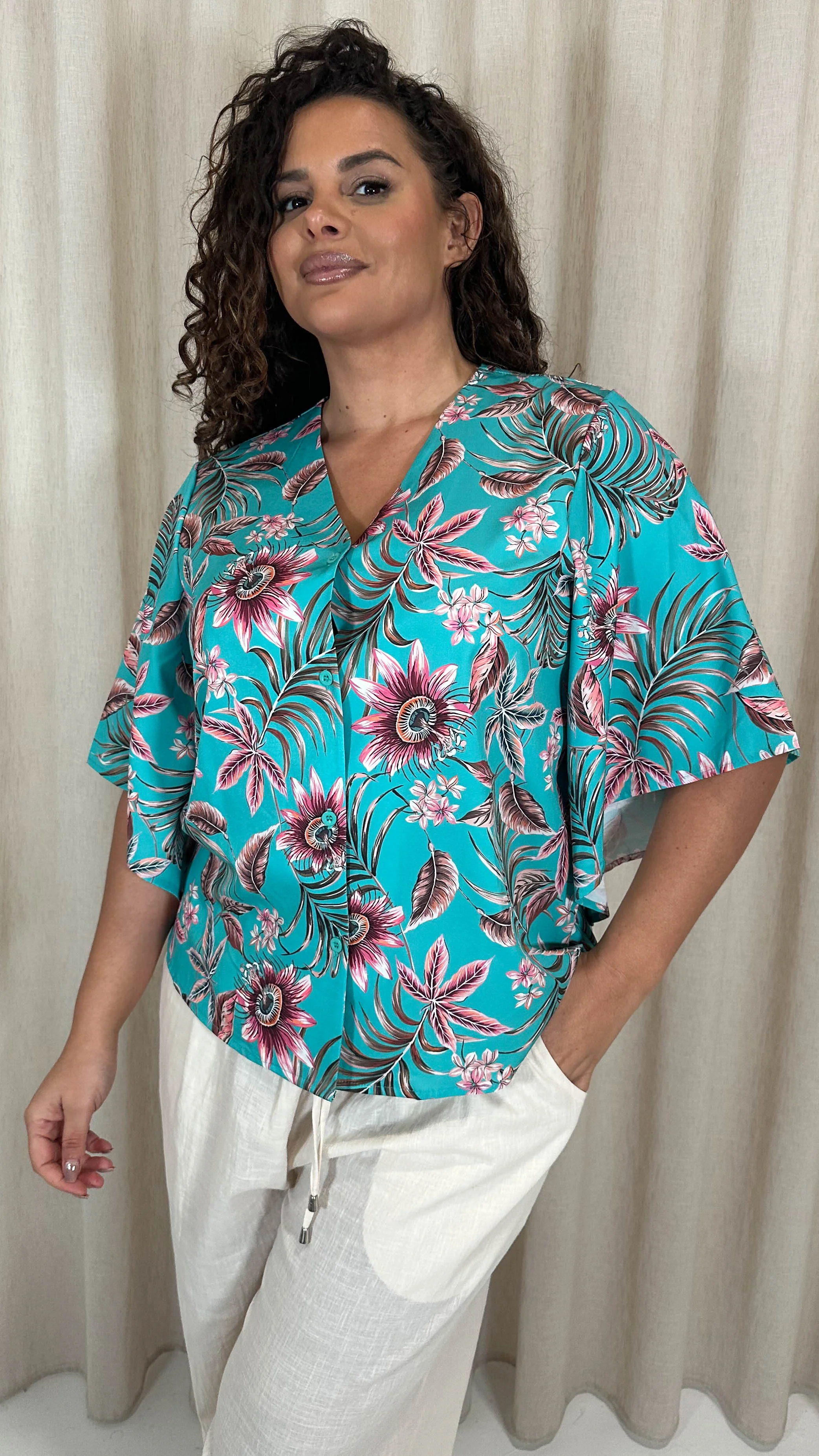 CurveWow Button Front Top Turquoise Palm - Image 2