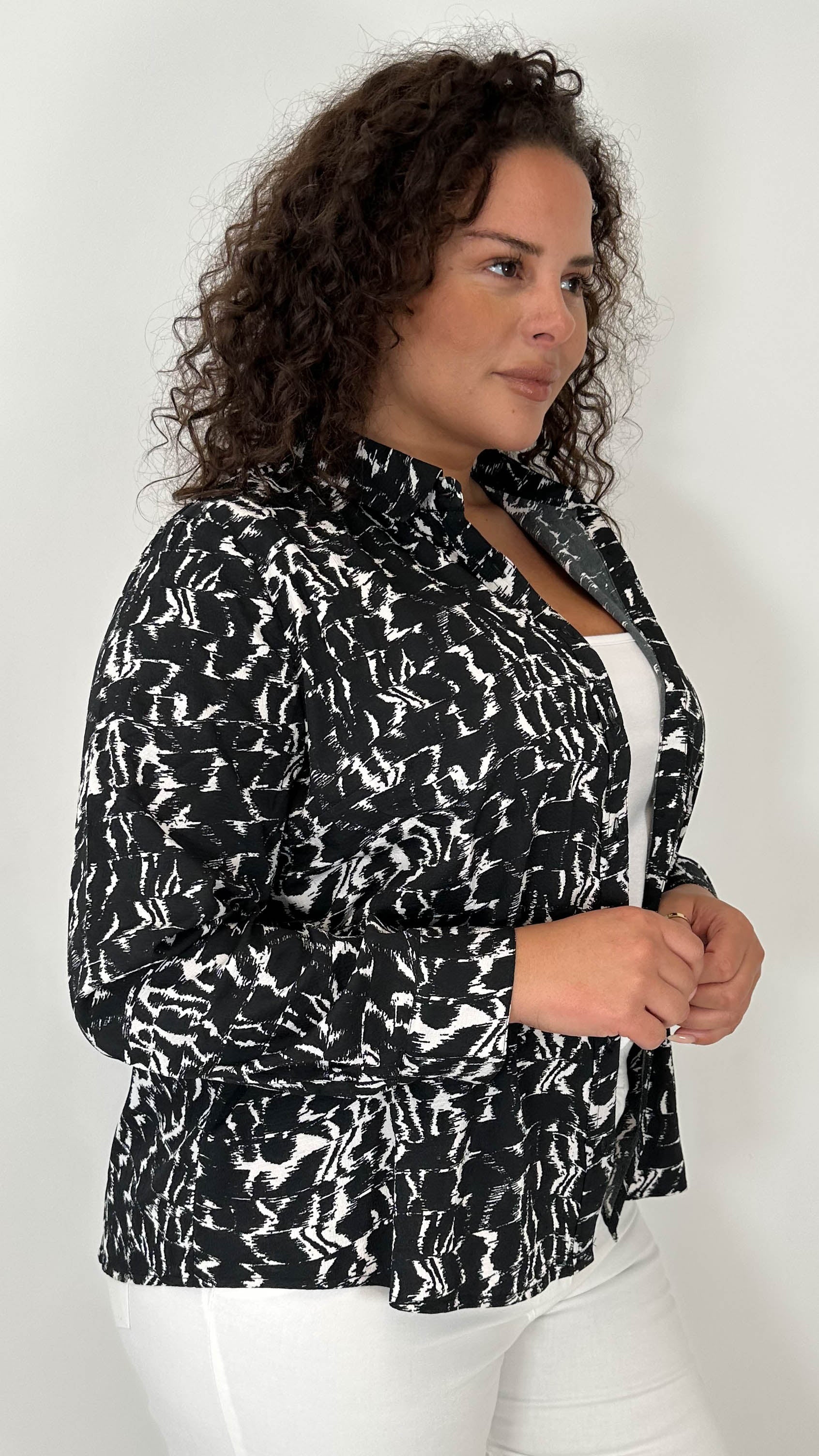 CurveWow Mono Print Long Sleeve Shirt - Image 6