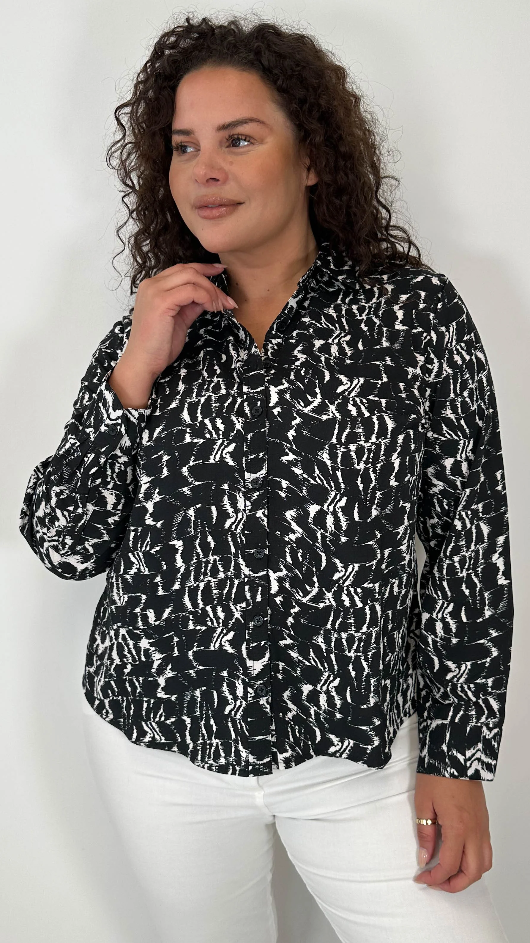 CurveWow Mono Print Long Sleeve Shirt - Image 7