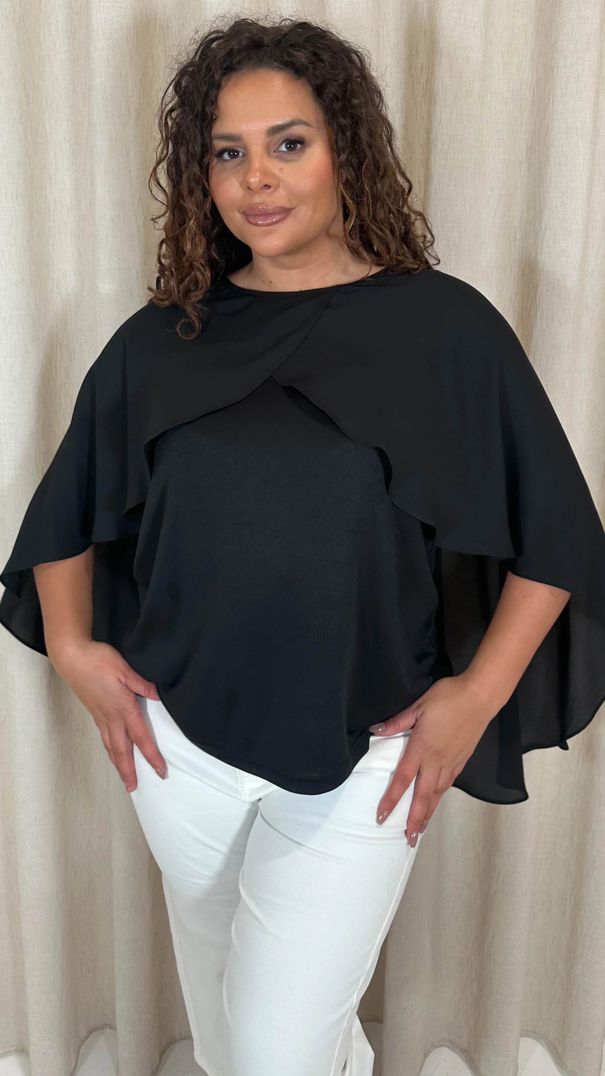 CurveWow Cape Top Black - Image 5