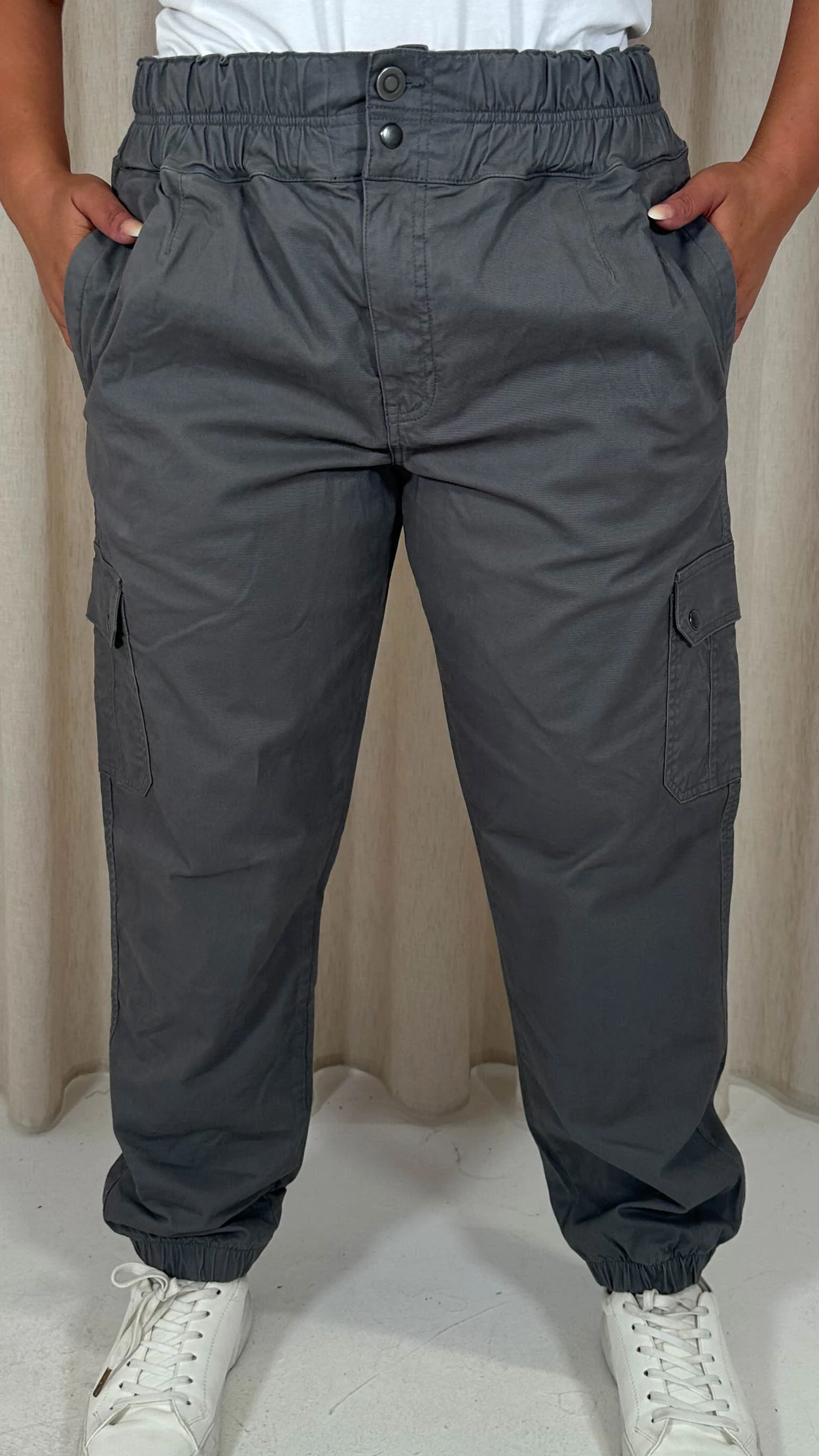 CurveWow Cargo Trouser Charcoal - Image 2