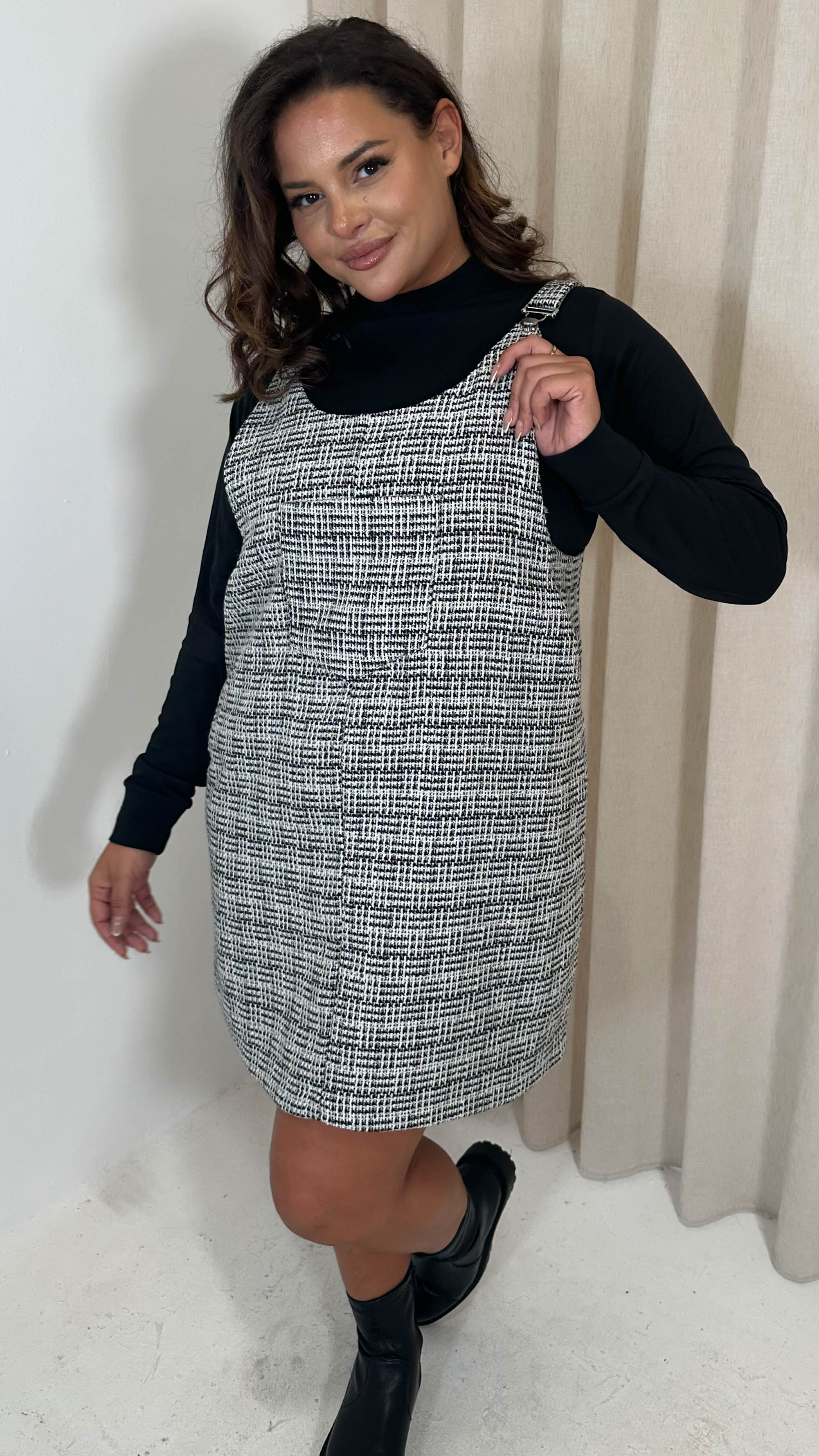 CurveWow Check Pinafore Dress Black & White - Image 7