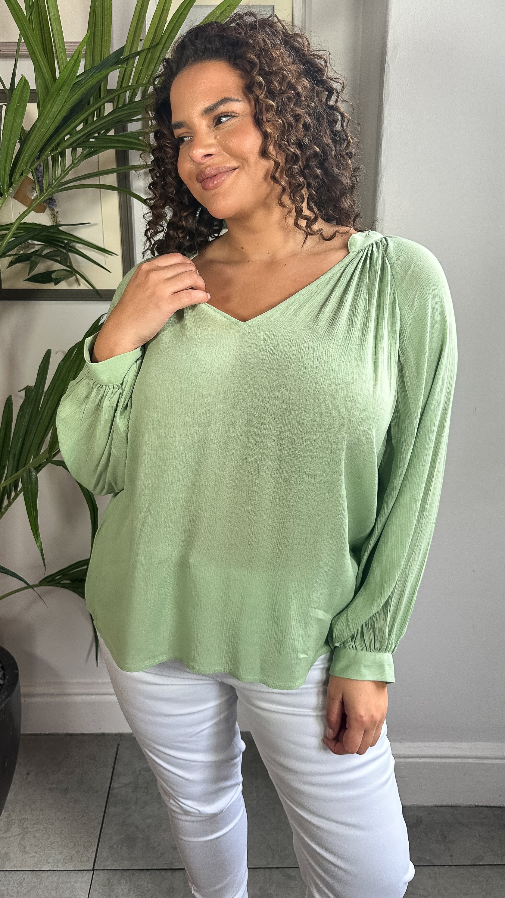 CurveWow Cheese Cloth Vneck Top Green - Image 5
