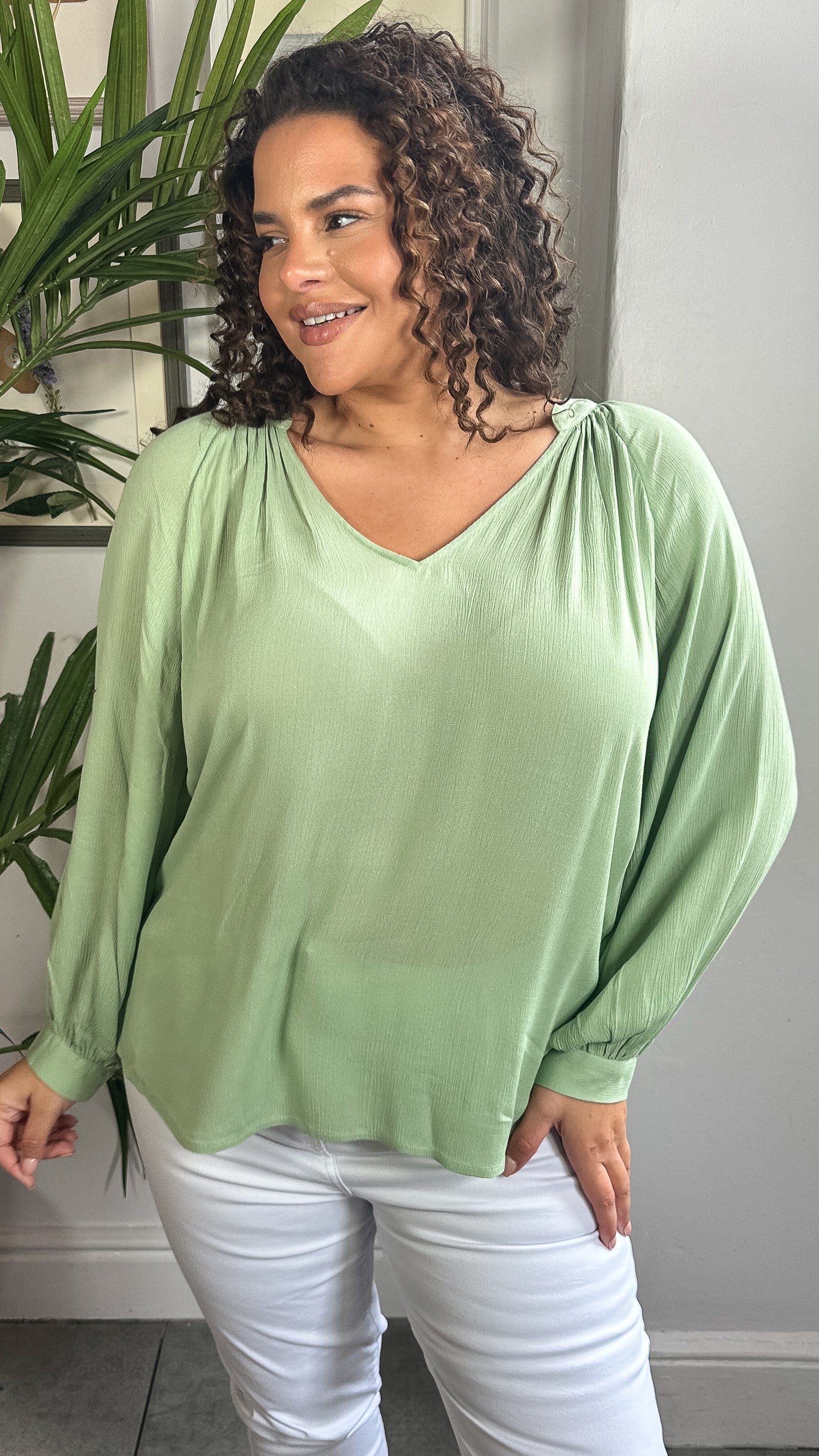CurveWow Cheese Cloth Vneck Top Green - Image 6