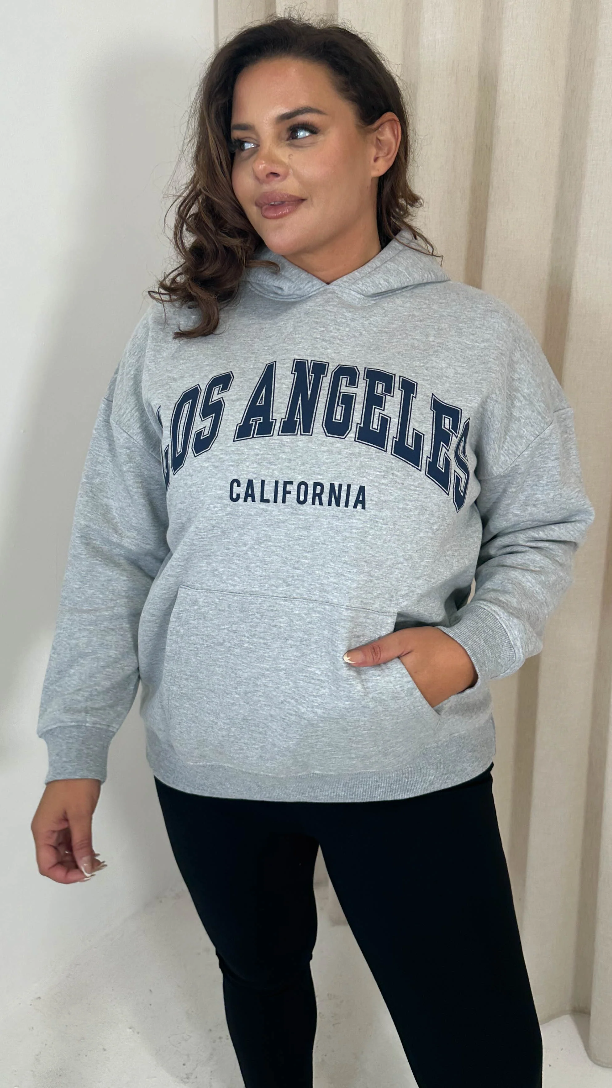 CurveWow 'Los Angeles' Slogan Hoodie Grey - Image 4
