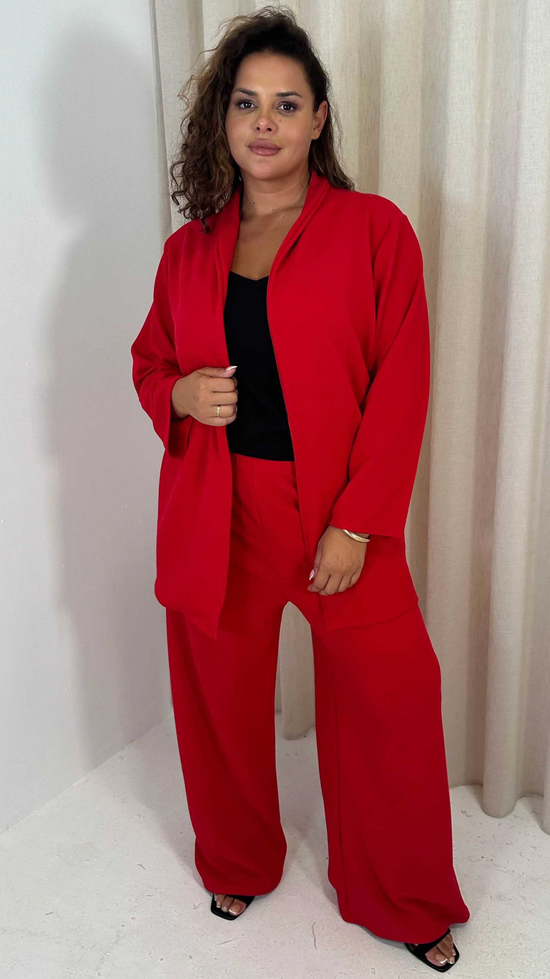 CurveWow Crepe Relaxed Wide Leg Trouser Cherry Red - Image 4