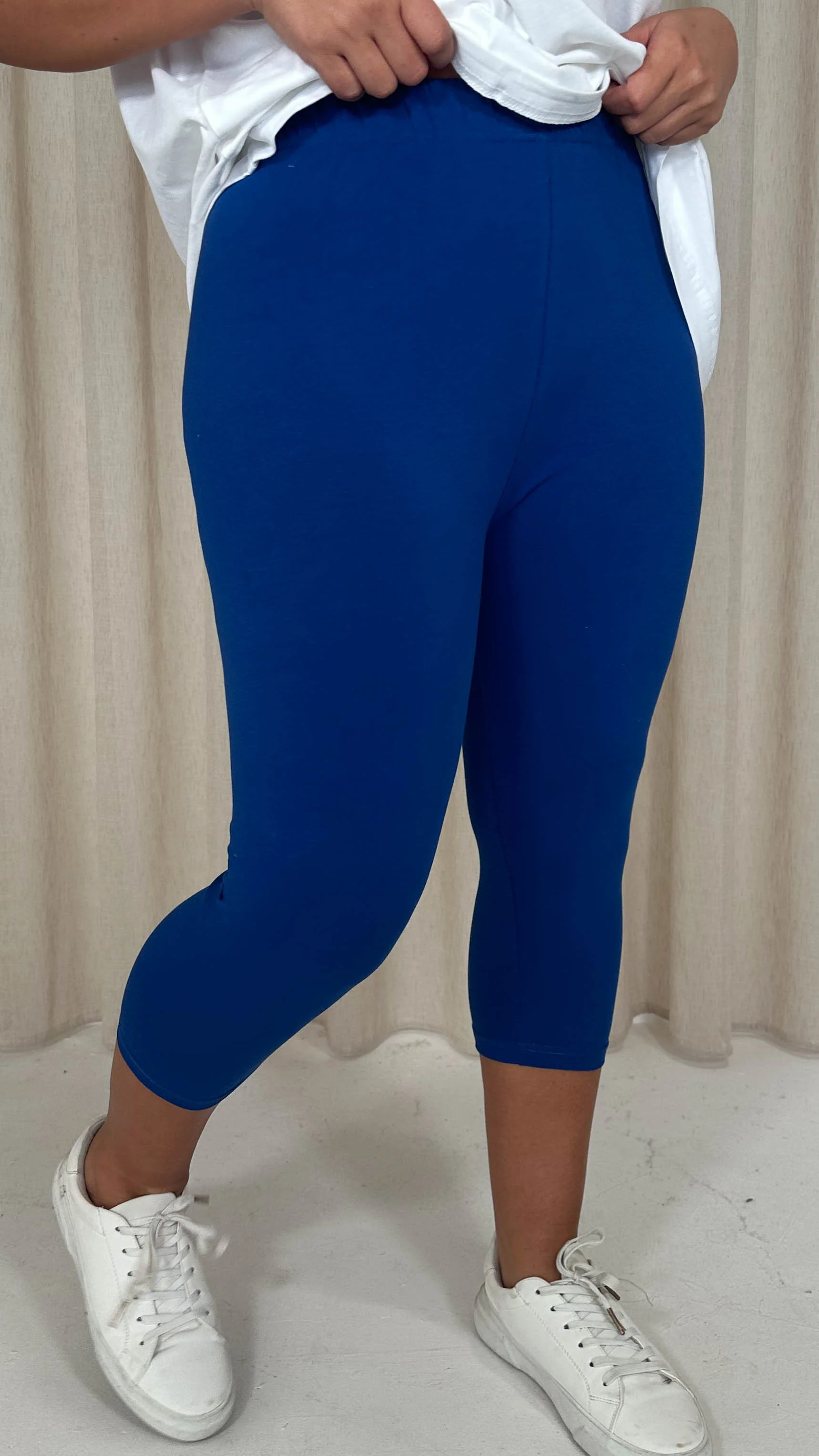 CurveWow Cropped Basic Leggings Blue - Image 3