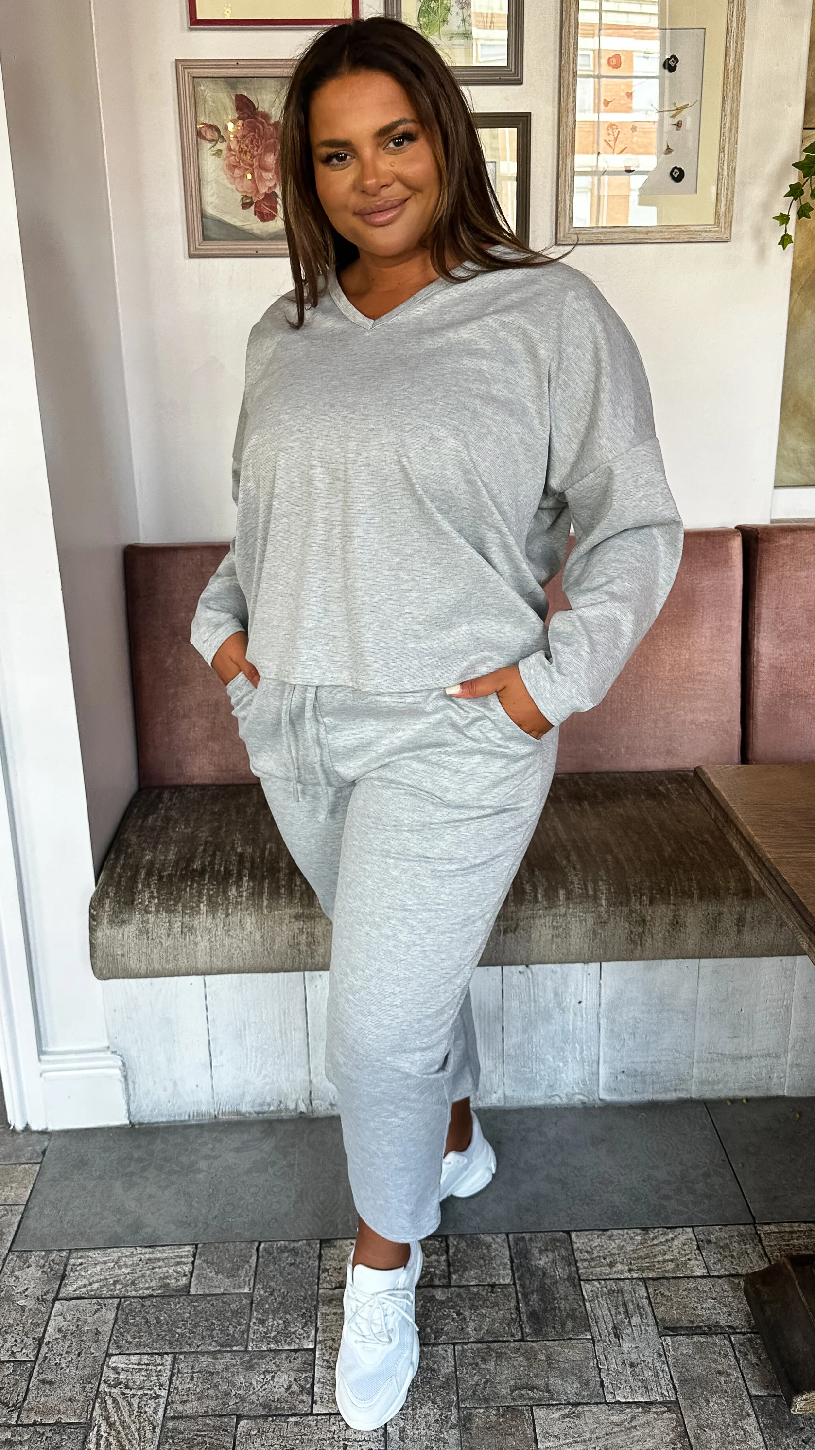CurveWow Cropped Joggers Grey - Image 4