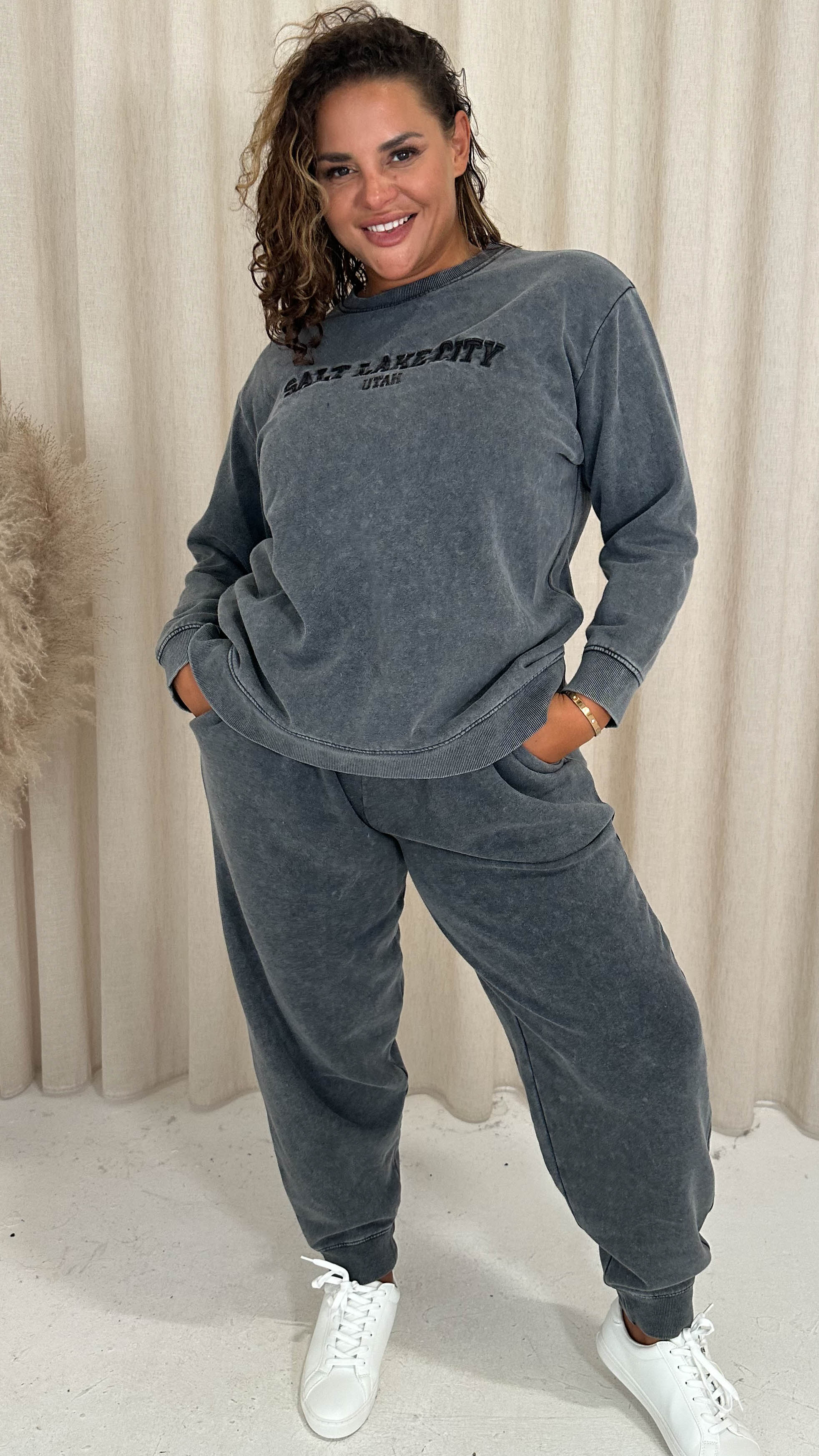 CurveWow Acid Wash Embroidered Sweater Charcoal Grey - Image 2