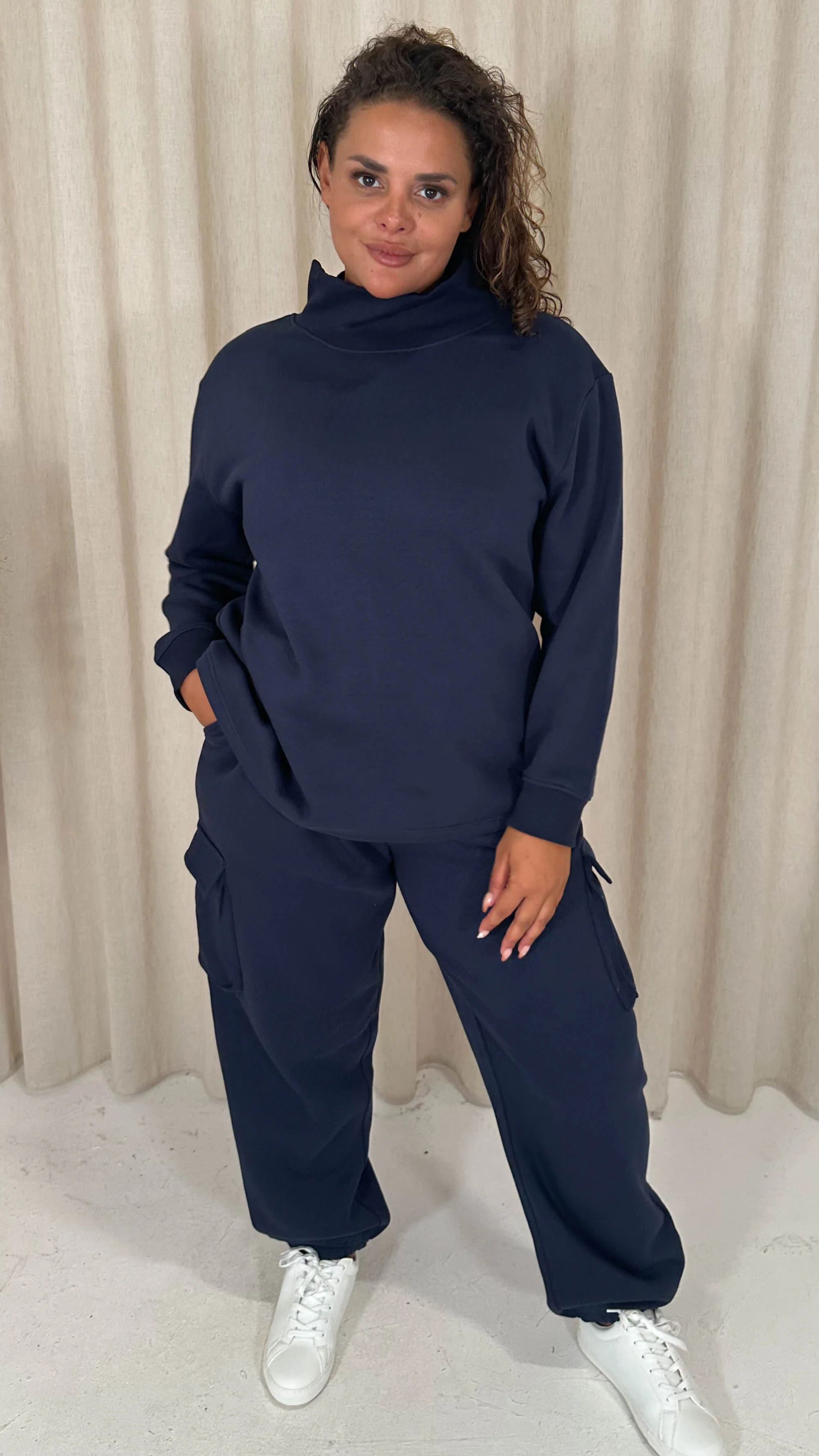 CurveWow Cargo Jogger Navy - Image 7
