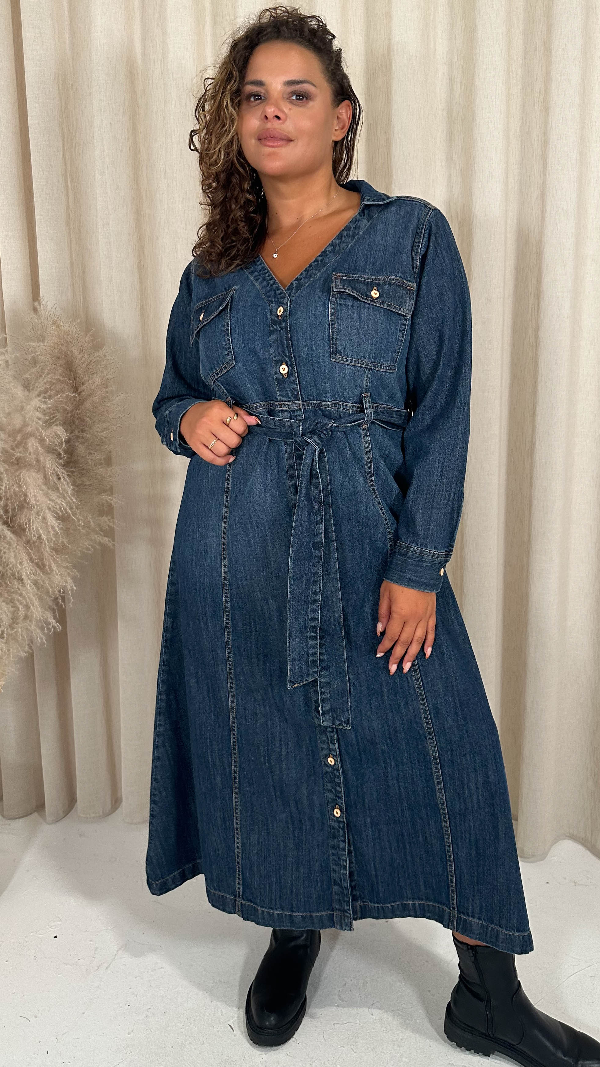CurveWow Denim Belted Midaxi Shirt Dress Indigo Blue - Image 4