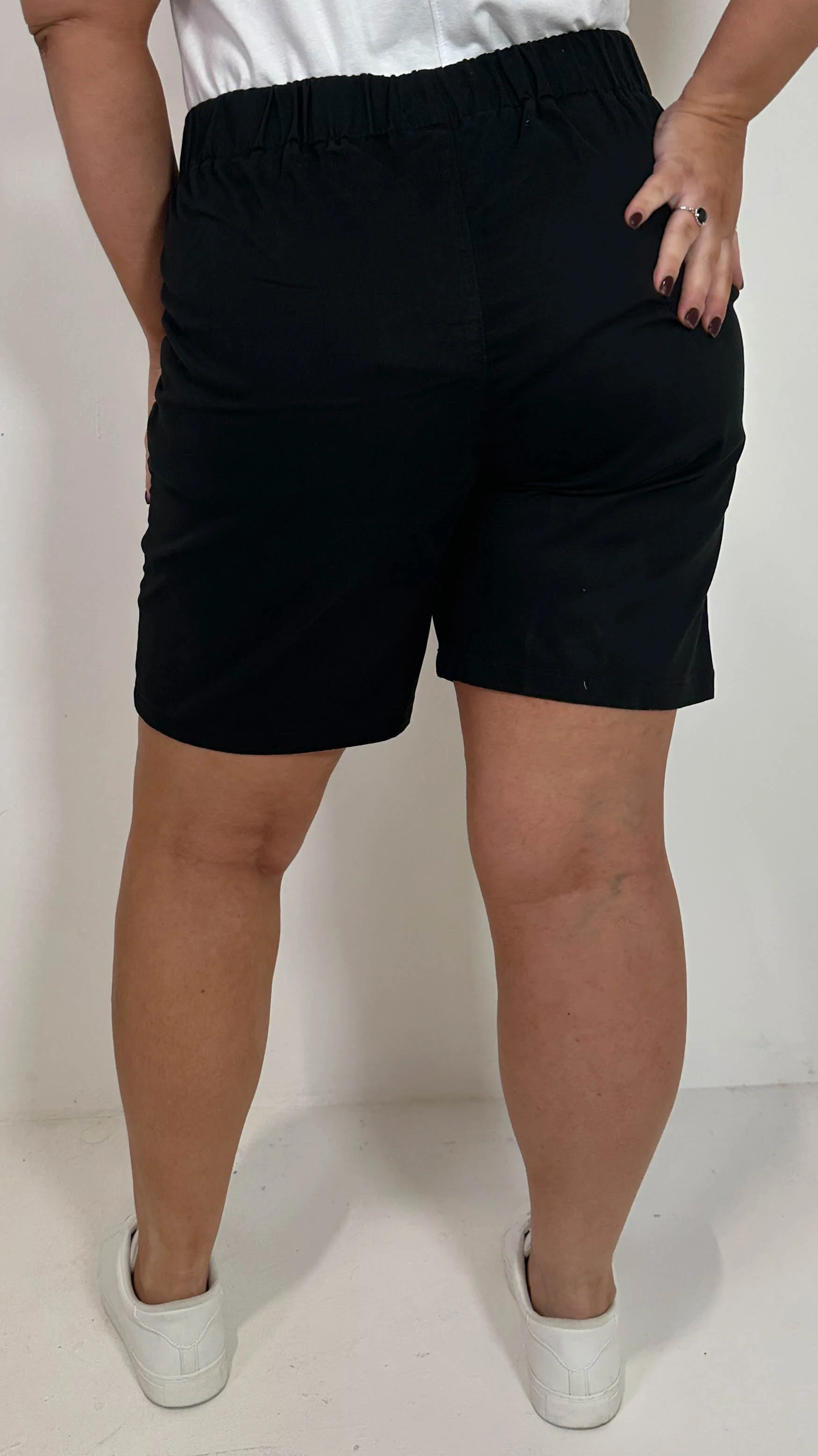 CurveWow Denim Button Side Short Black - Image 9