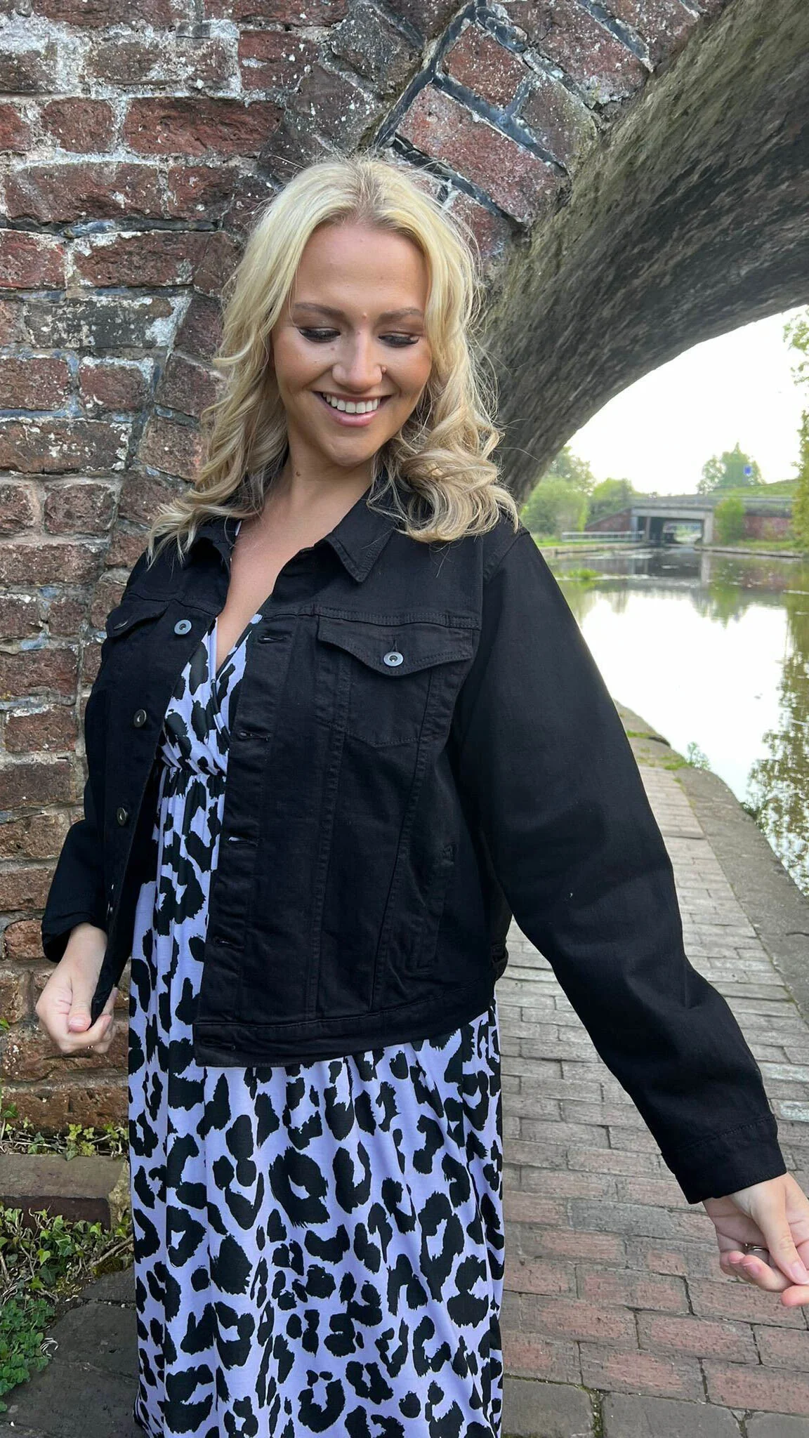 CurveWow Denim Jacket Black - Image 5