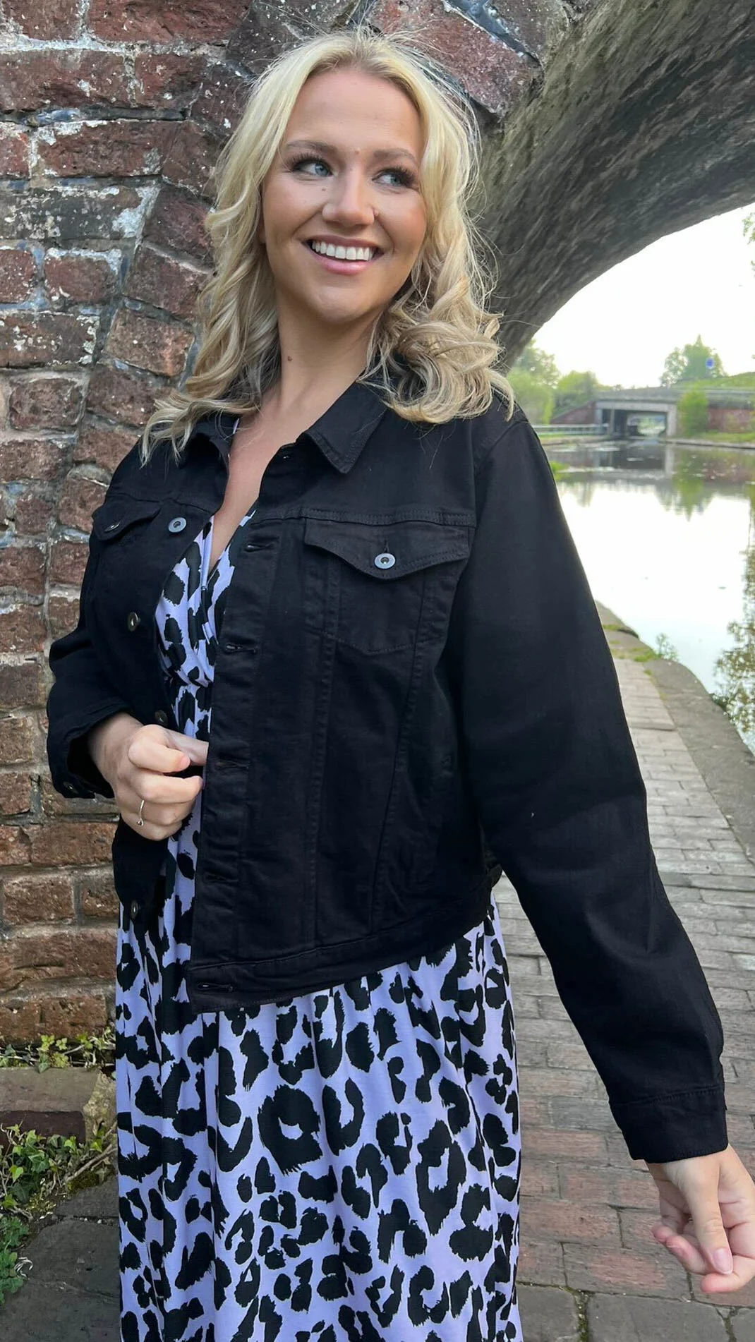 CurveWow Denim Jacket Black - Image 6