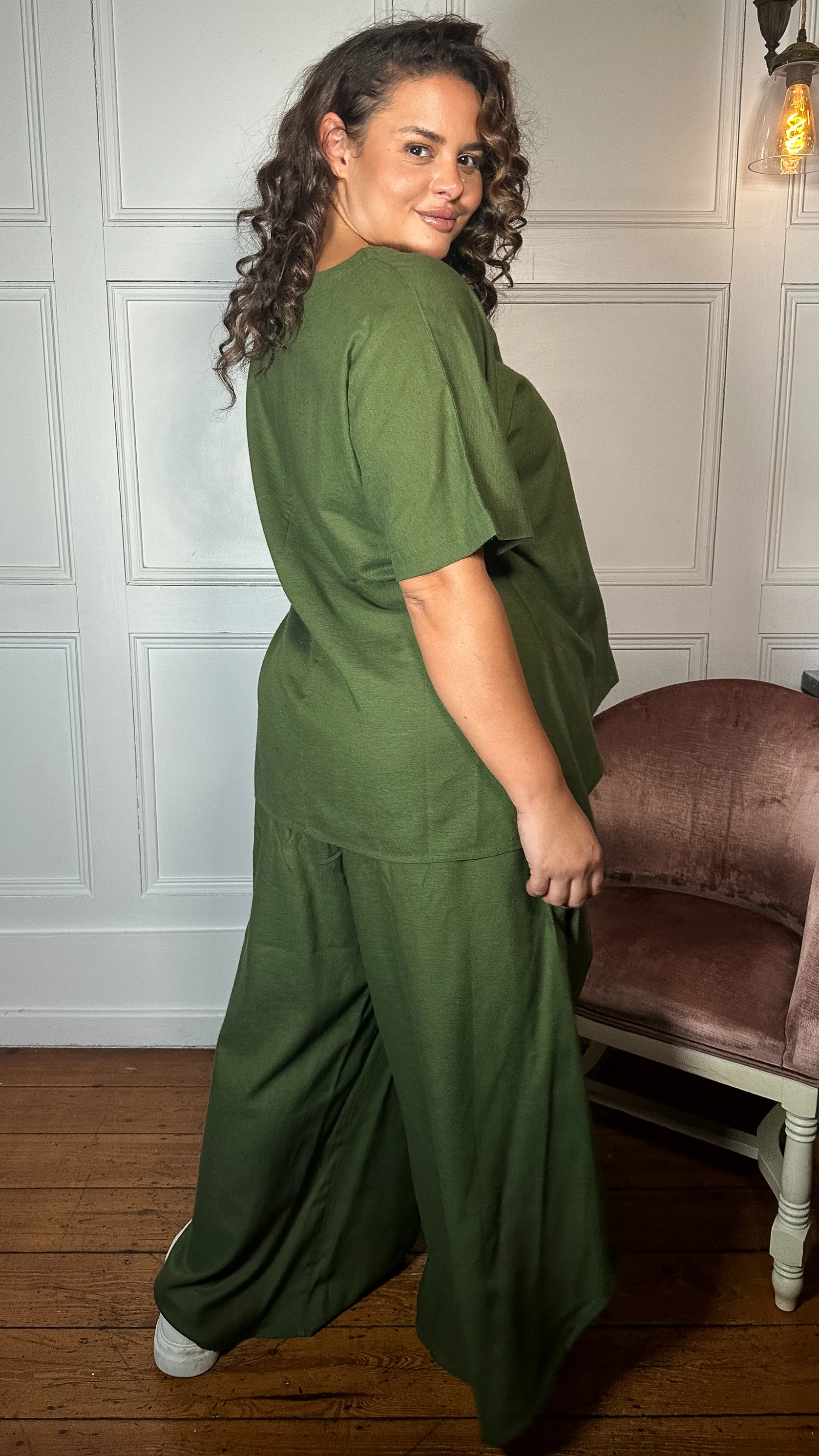 CurveWow Dip Hem Oversized Top Khaki - Image 8