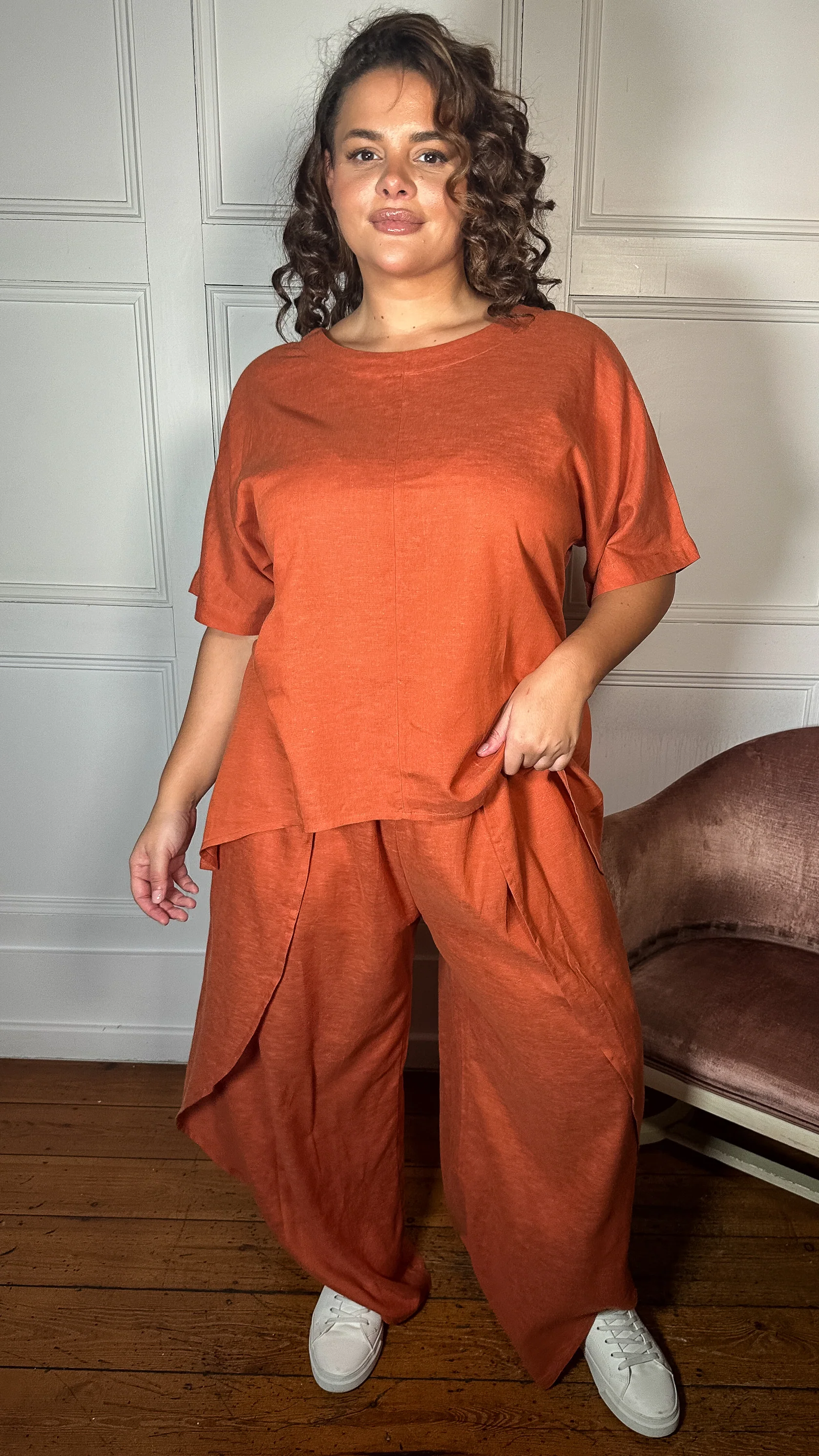 CurveWow Dip Hem Oversized Top Rust - Image 3