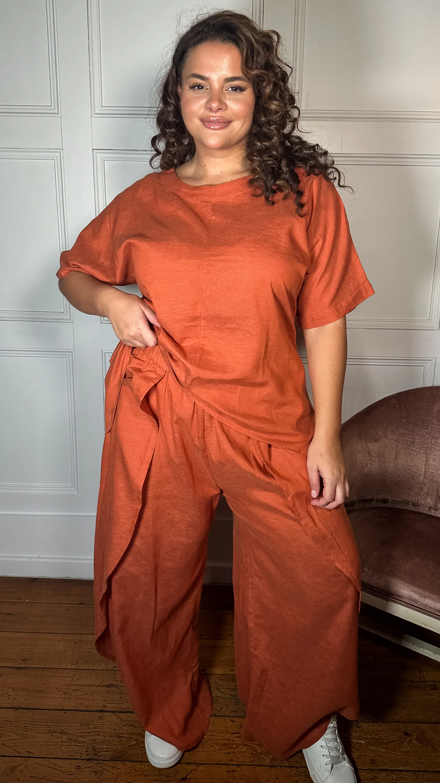CurveWow Dip Hem Oversized Top Rust - Image 4