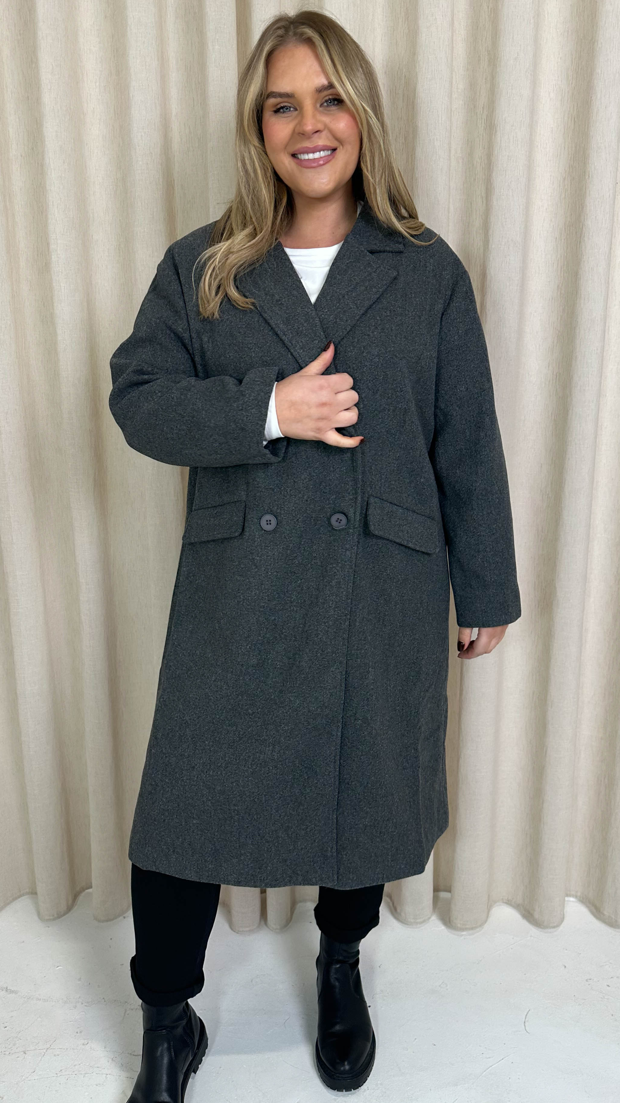 CurveWow Double Breasted Coat Charcoal - Image 5