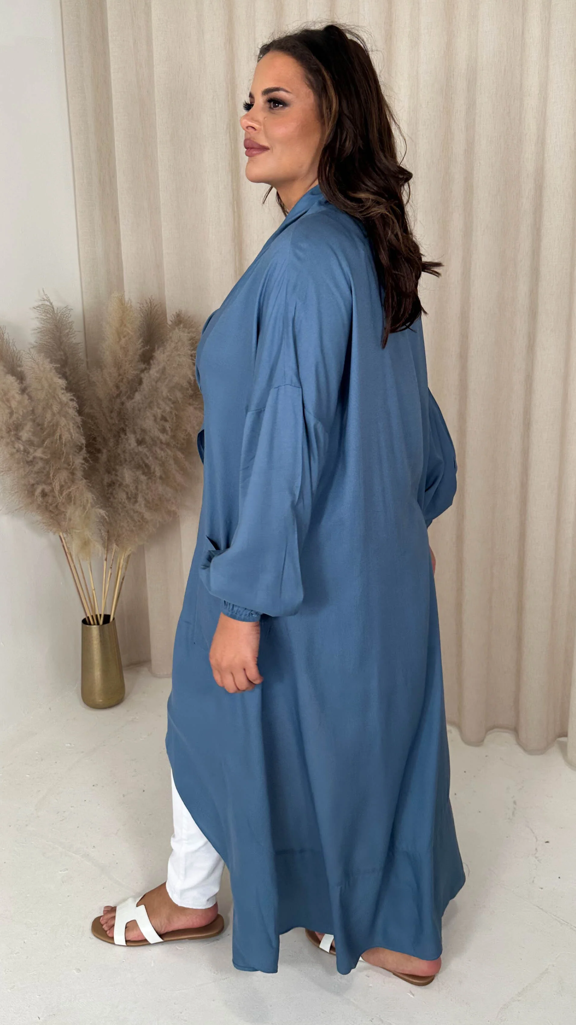 CurveWow Drape Front Cardigan Blue - Image 4