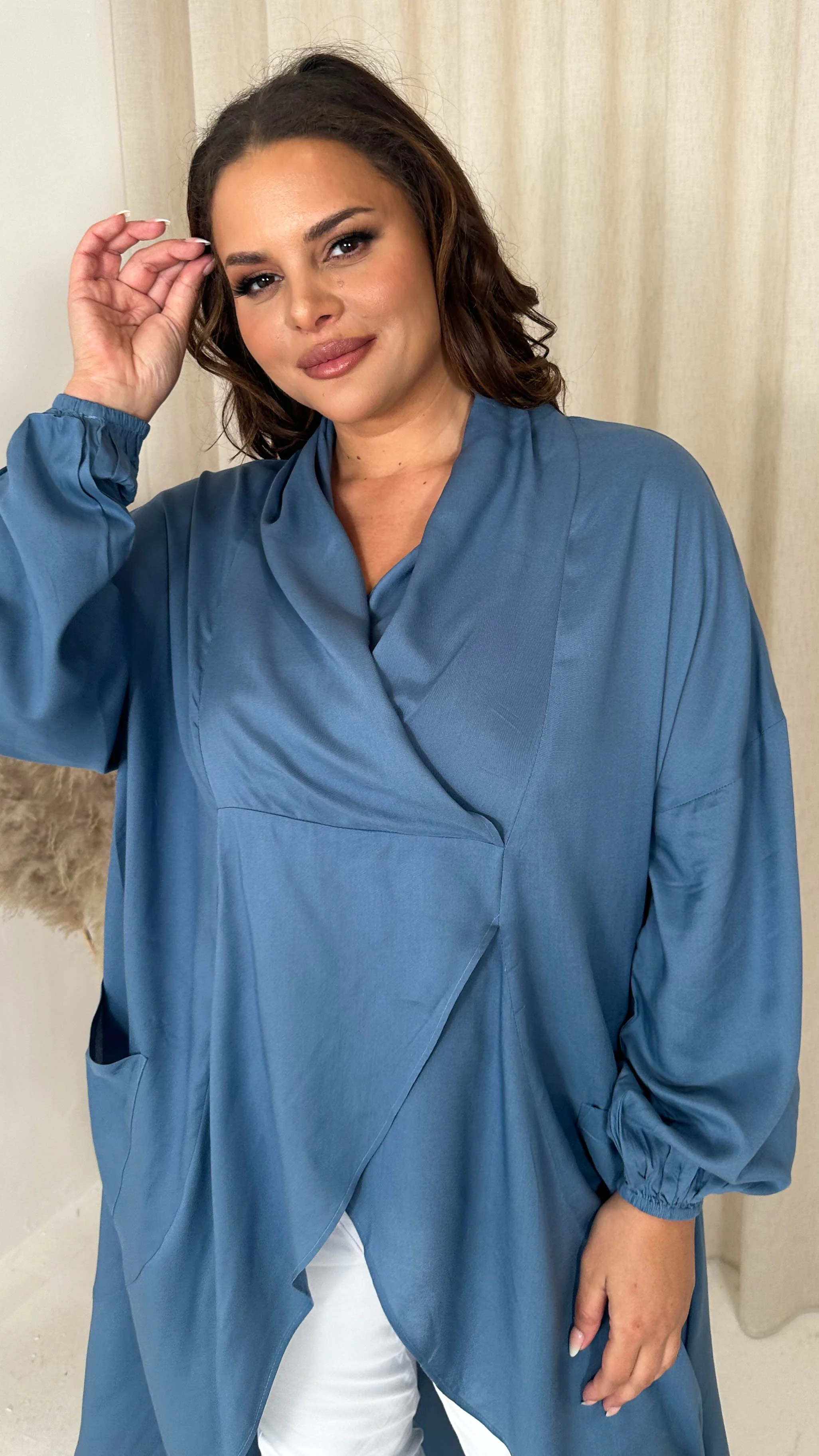 CurveWow Drape Front Cardigan Blue - Image 7