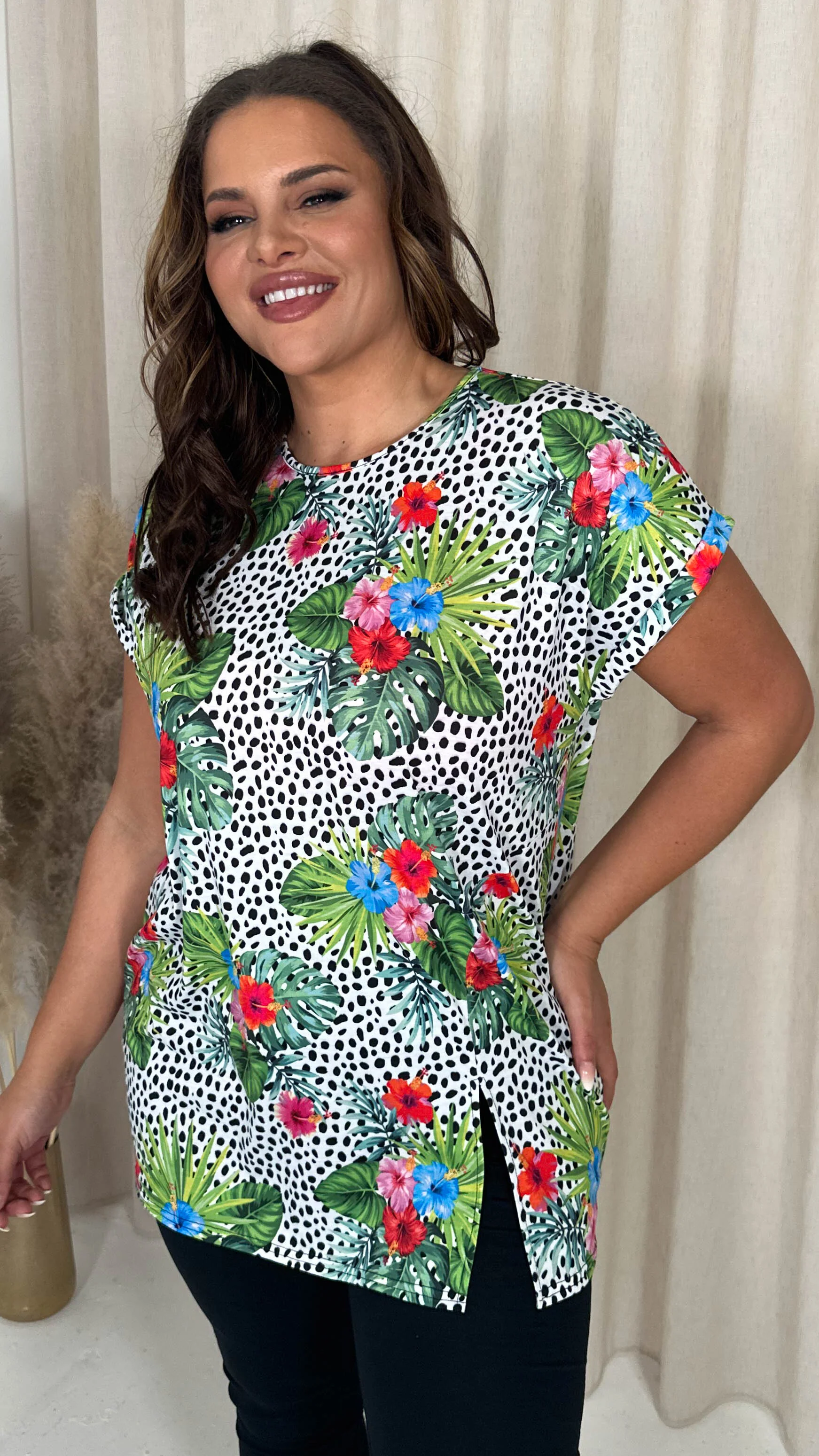 CurveWow Drop Shoulder Split Front Tunic Spot Palm - Image 2