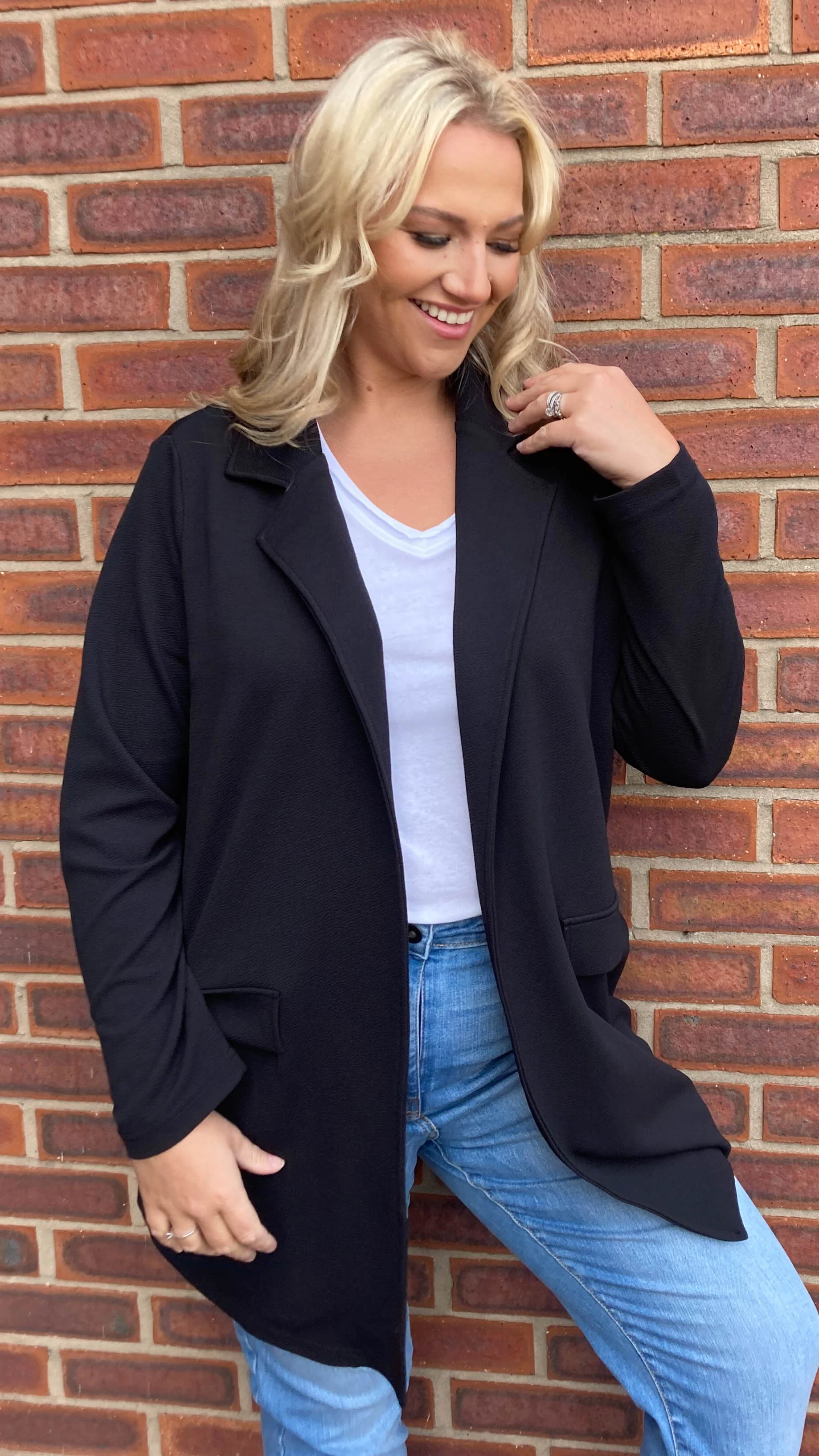 CurveWow Relaxed Blazer Black - Image 4